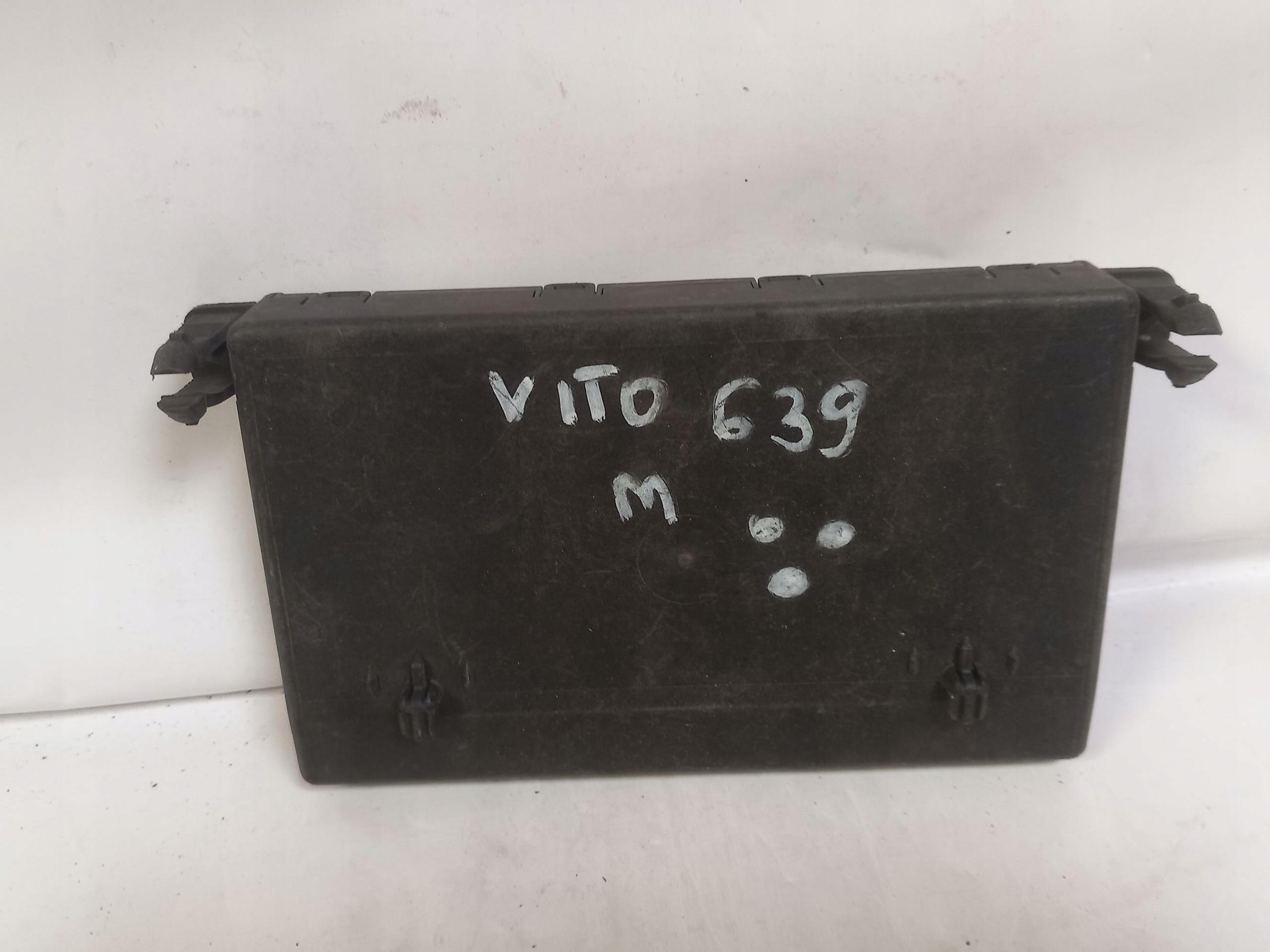 control unit module door left front MERCEDES VITO W639 6398200126 03-10