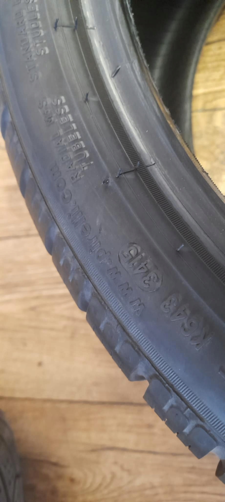 PIRELLI WINTER SOTTOZERO 295/30R20 97V