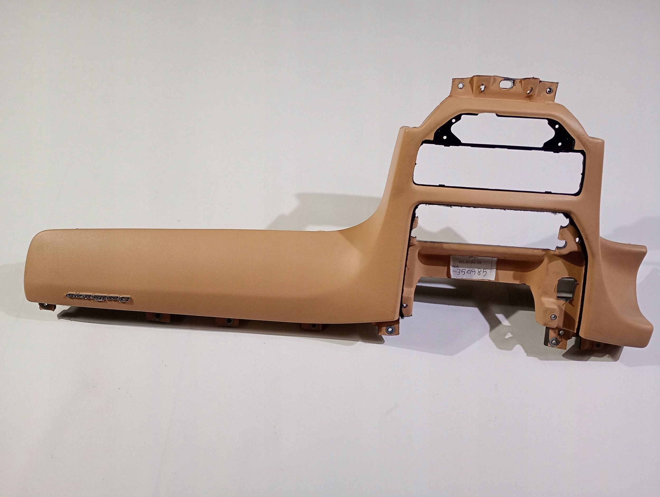 frame of the dashboard dashboard consoles panel dekor Maserati GranTurismo 2008