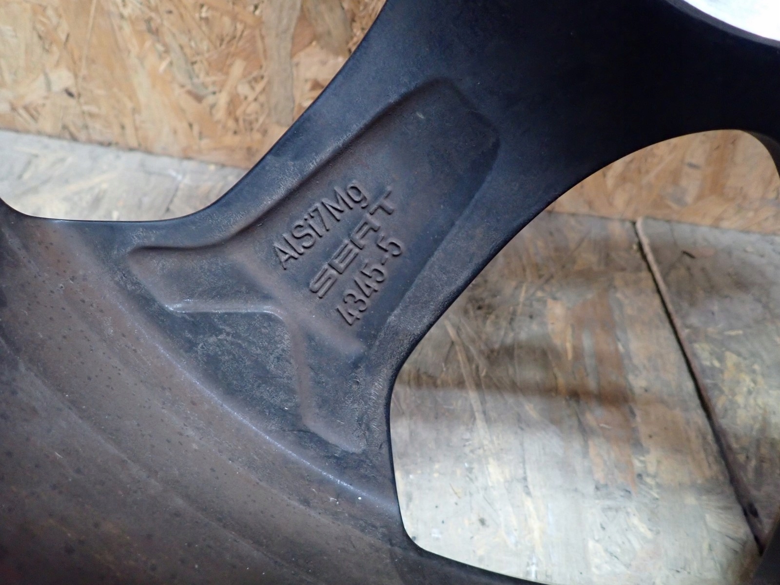 disk hliníkový CUPRA FORMENTOR 19 5x112 ET51 8J 5FF601025E