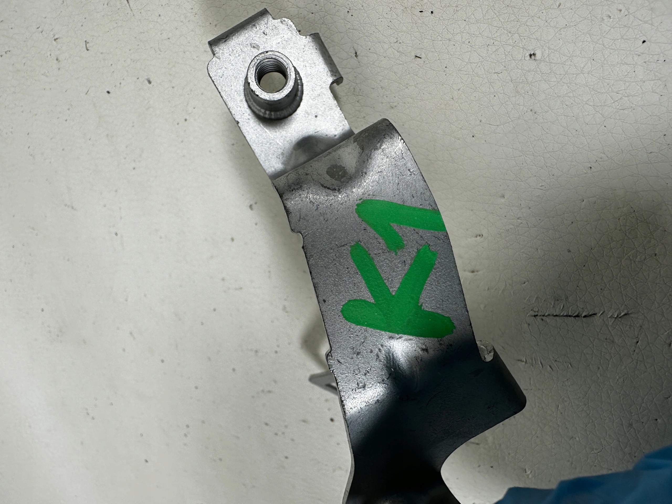 Mercedes W206 Console Armature A2065241300