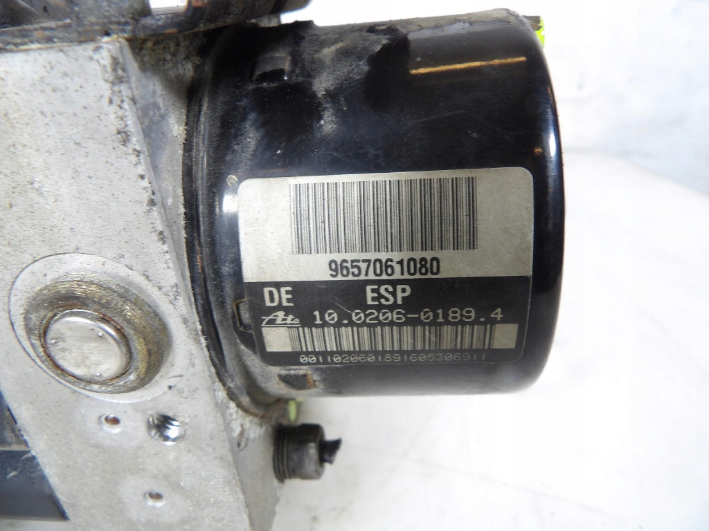 CITROEN C5 e 1.8B Pompa ABS 9657061080