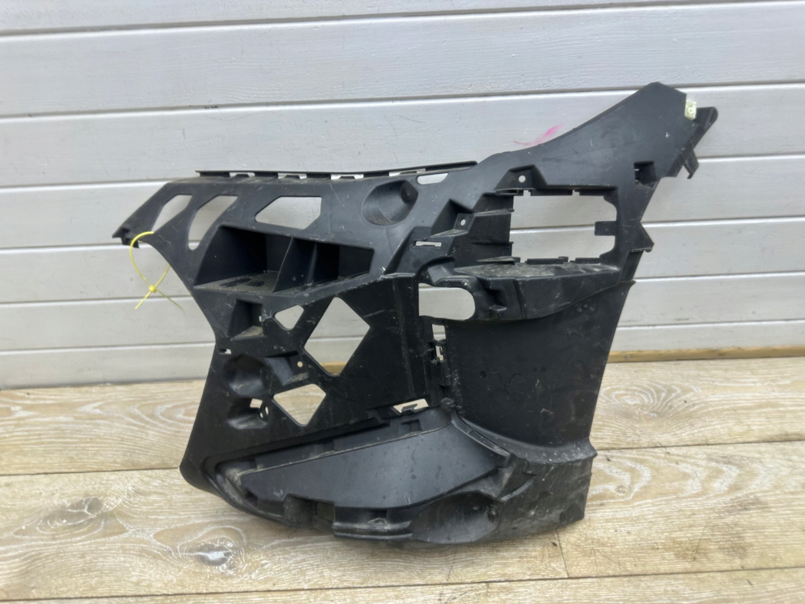 bracket holder bumper bracket left front BMW G20 G21 8085473