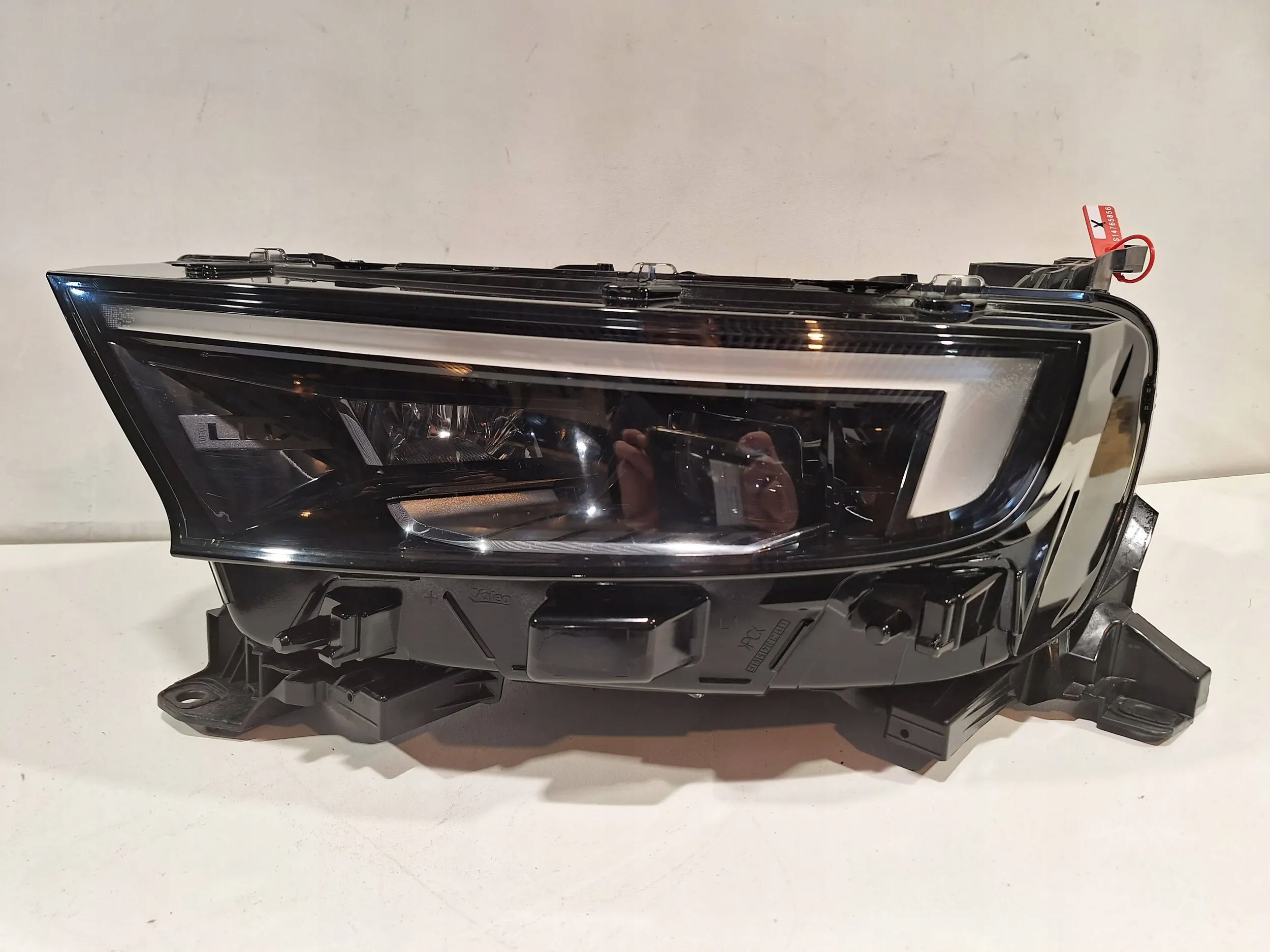 light front left new VALEO INTELLILUX 9834016880 OPEL MOKKA B 20