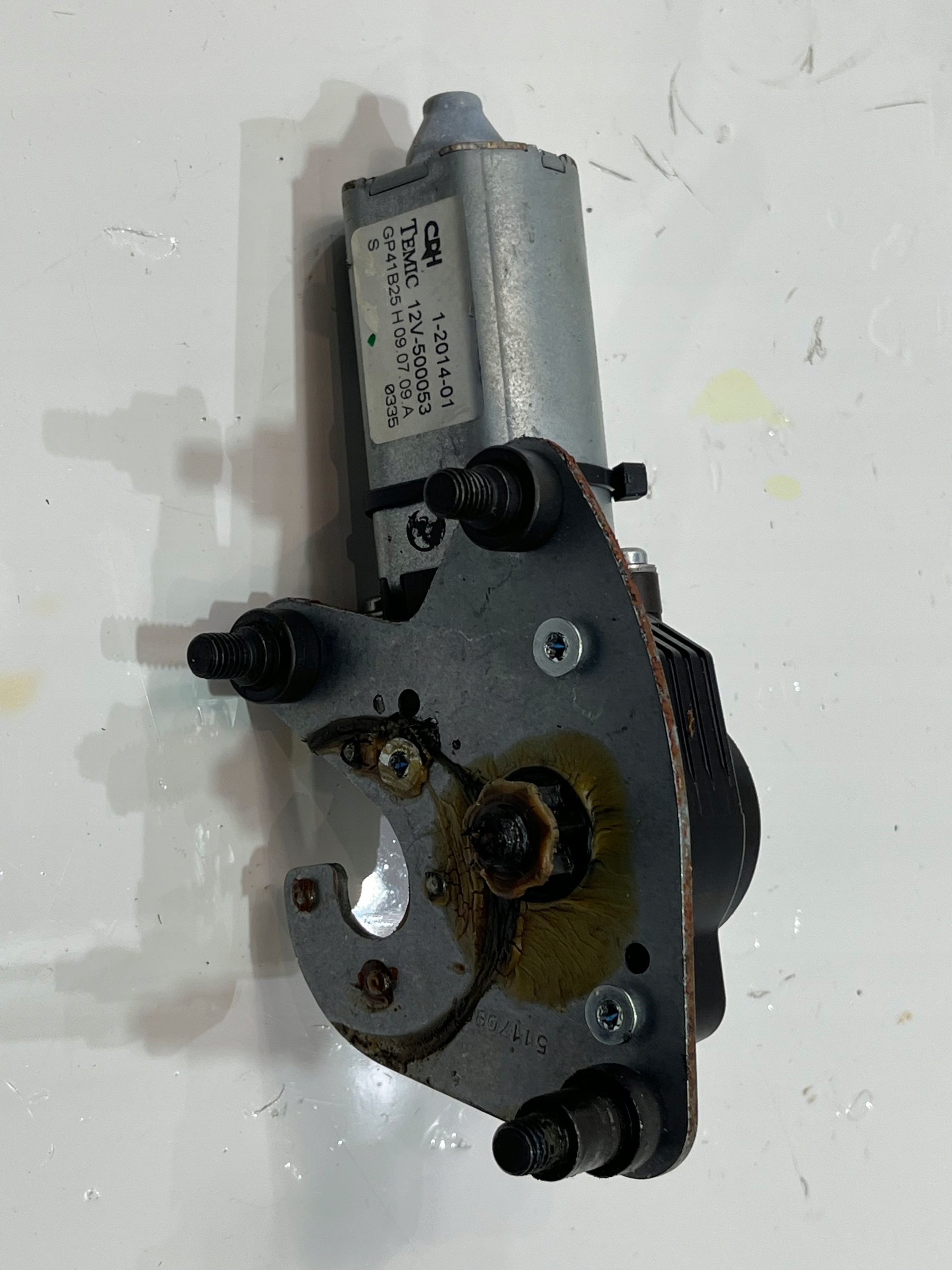 ДВИГАТЕЛЬ СИДЕНЬЯ ВОДИТЕЛЯ PANAMERA 970 1-2014-01