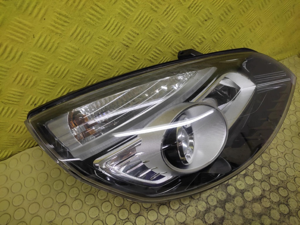 RENAULT SCENIC II REFLEKTOR light right front
