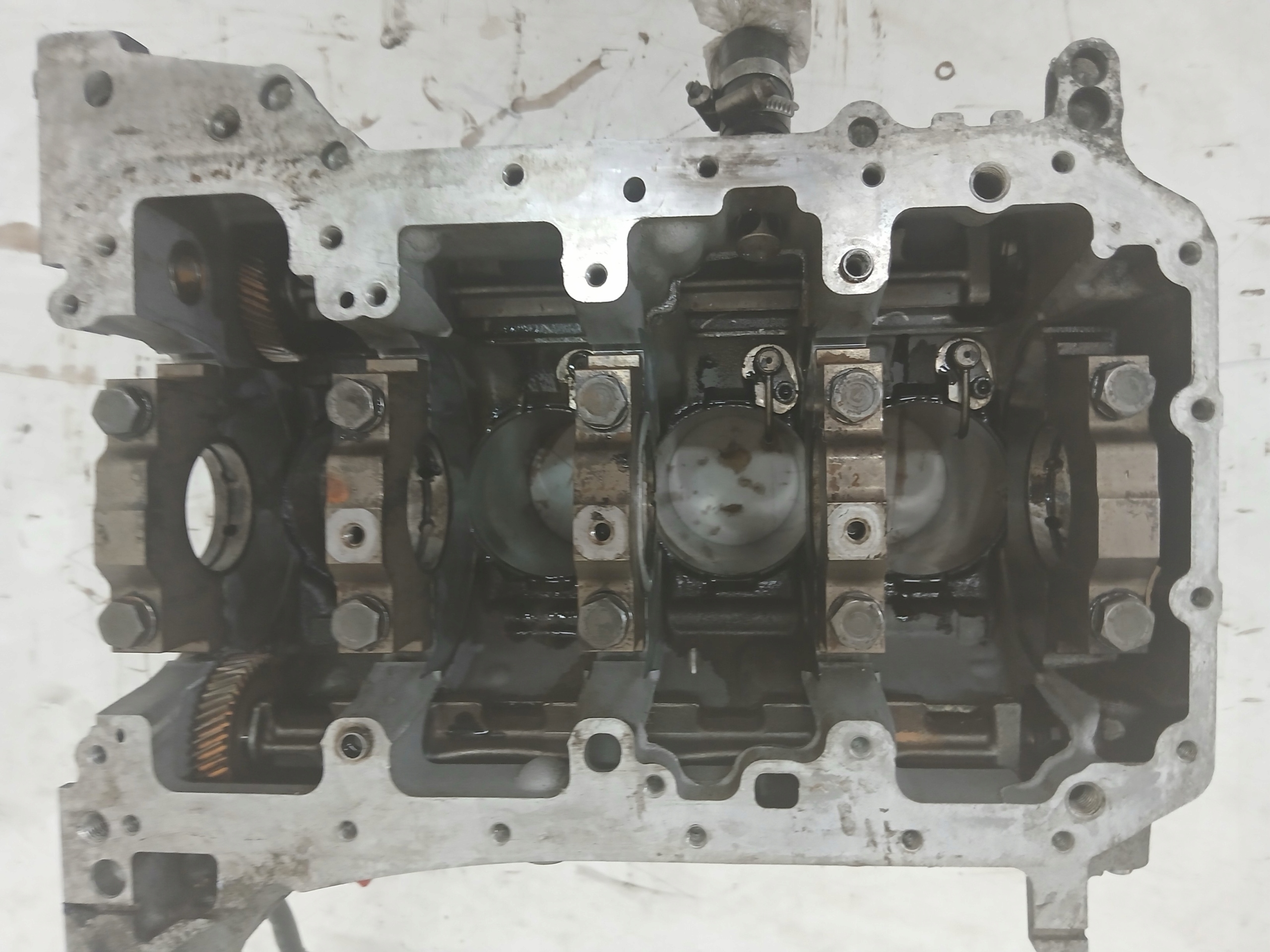 BLOK Motore BMW X3 E83 2.0 D 7797922