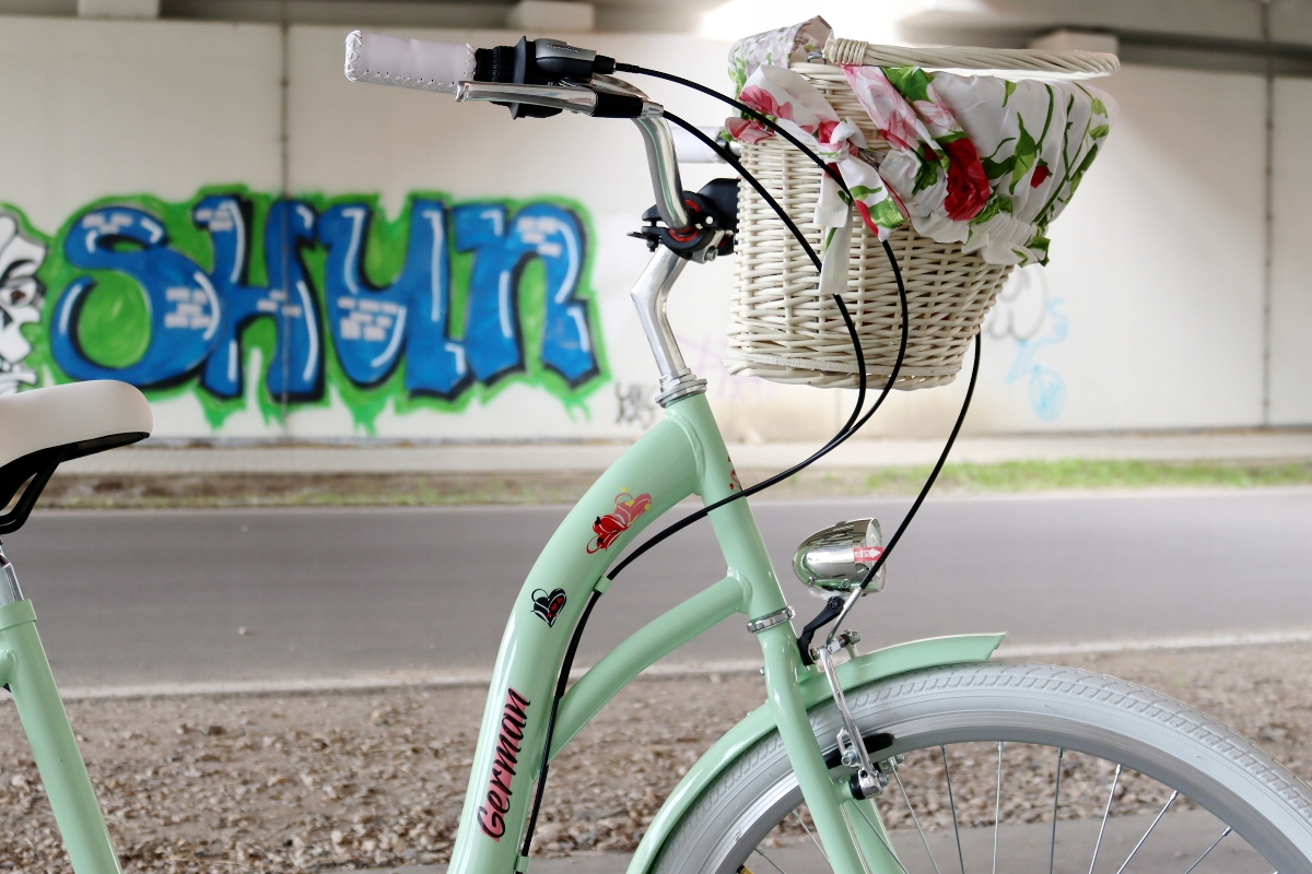 PIĘKNY MIĘTOWY ROWER DAMSKI 26 CALI KOŁA 7BIEGÓW KOMUNIA DZIEWCZĘCY MIEJSKI Rozmiar koła (