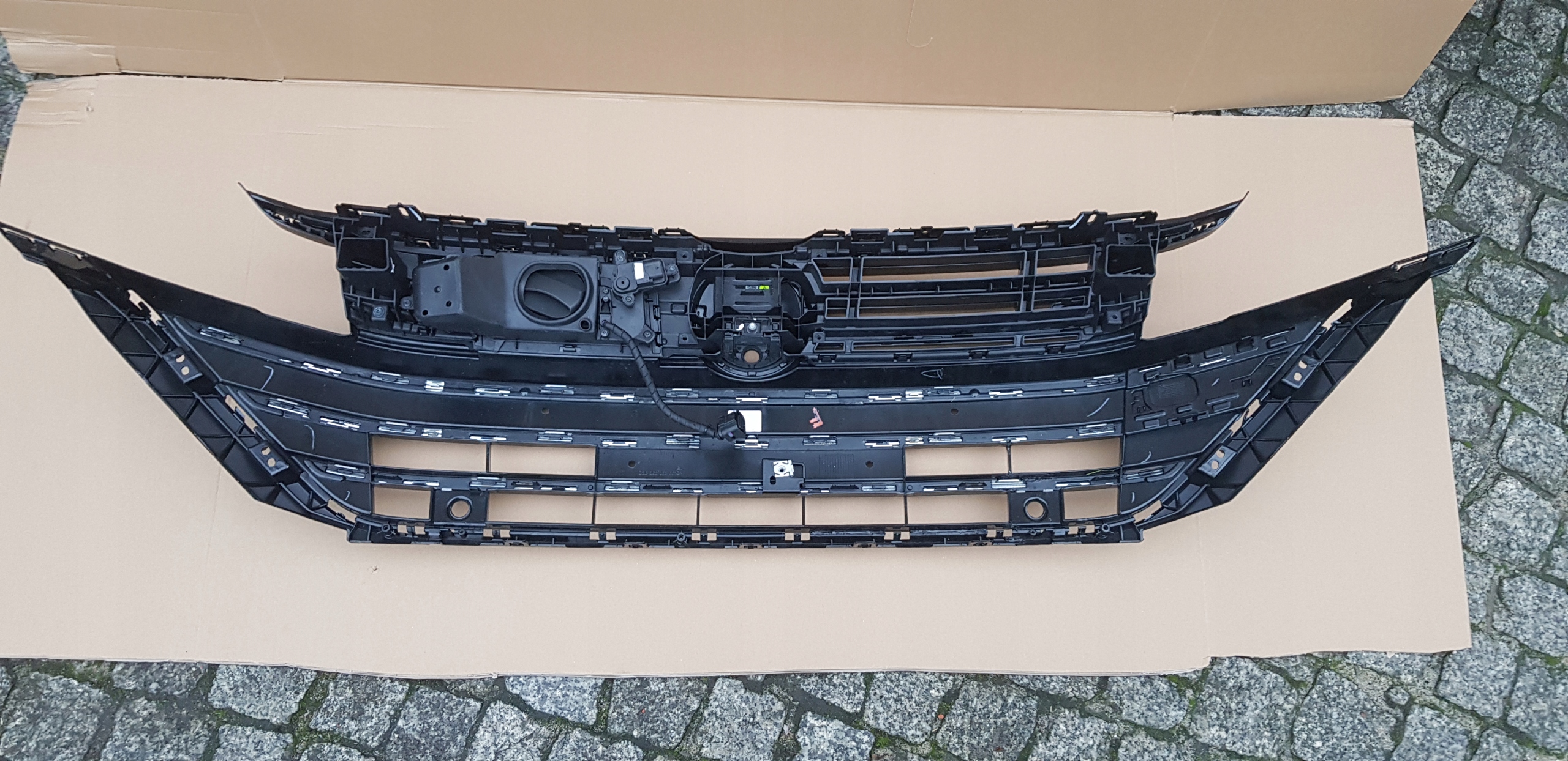 VW Arteon 3H Kühlergrill FRONTGRILL Kühlergitter 3G0853651GA - Thumbnail 5