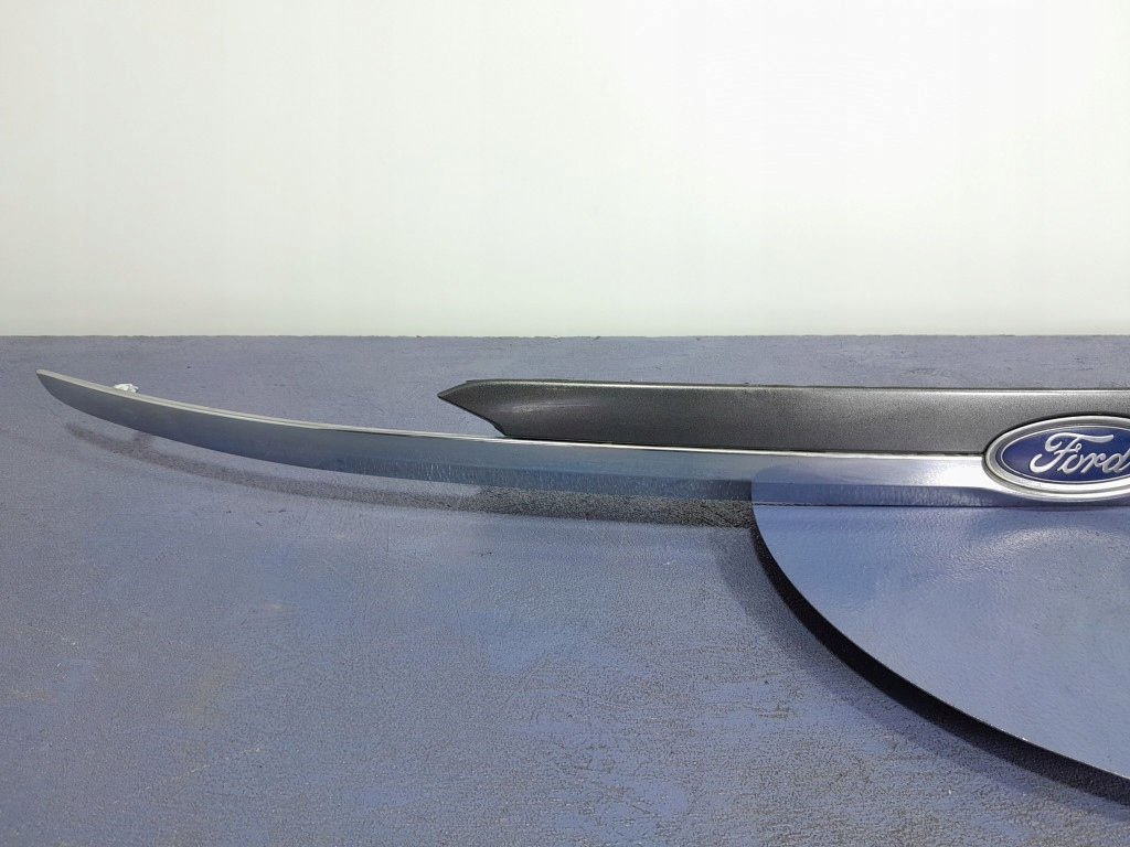 FORD MONDEO MK5 LIFT KOMBI LISTWA KLAPY BAGAŻNIKA ND JS7B-N43404-AD Numer katalogowy części JS7B-M43404-AD