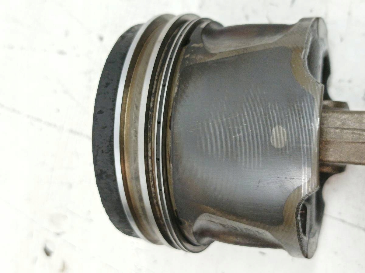 piston connecting rod 02LL1 VD2 1.5 DCI Renault Scenic II (2003-2009)