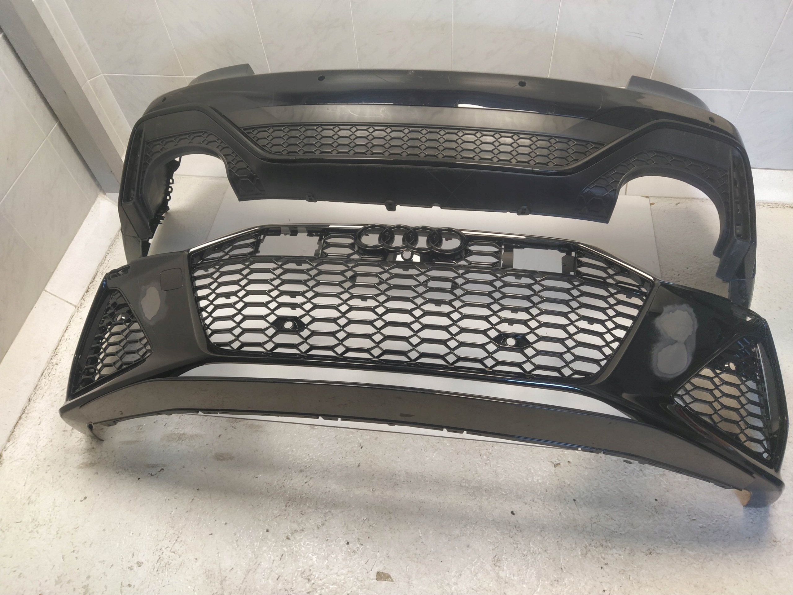 AUDI RS7 C8 bumper front front and rear part TYLNI KOMPLET