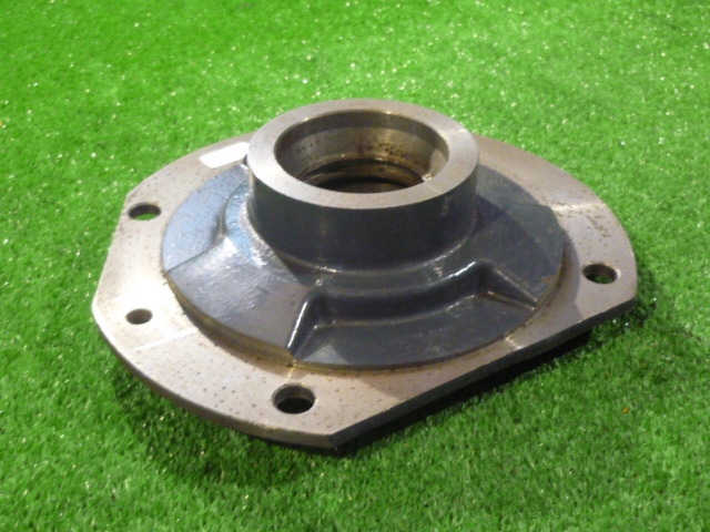 628725 - КОРПУС CLAAS 628737 ПОДШИПНИК МОЛОТИЛКИ