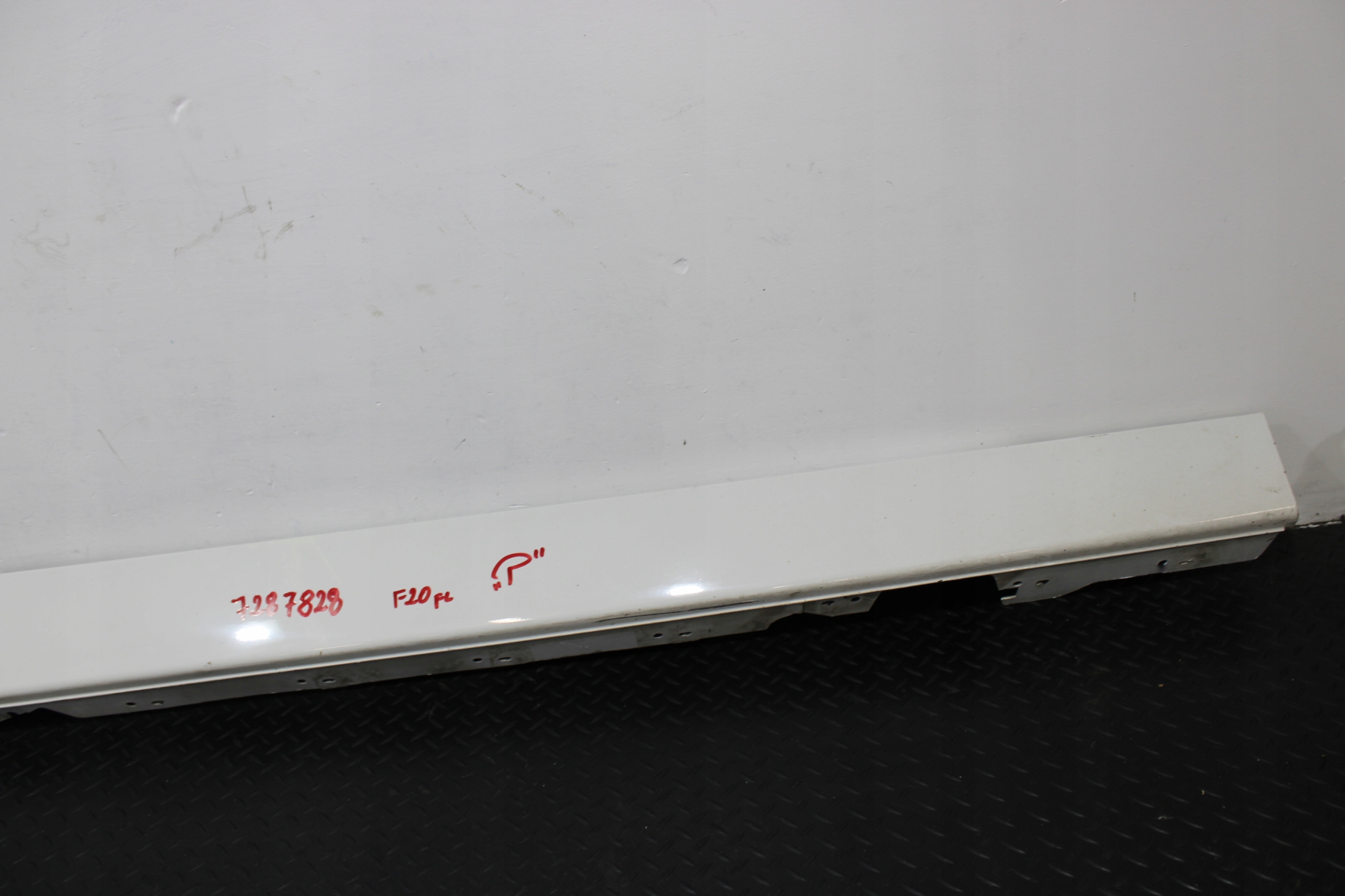 cap threshold right threshold right 7287828 BMW 1 F20 LIFT