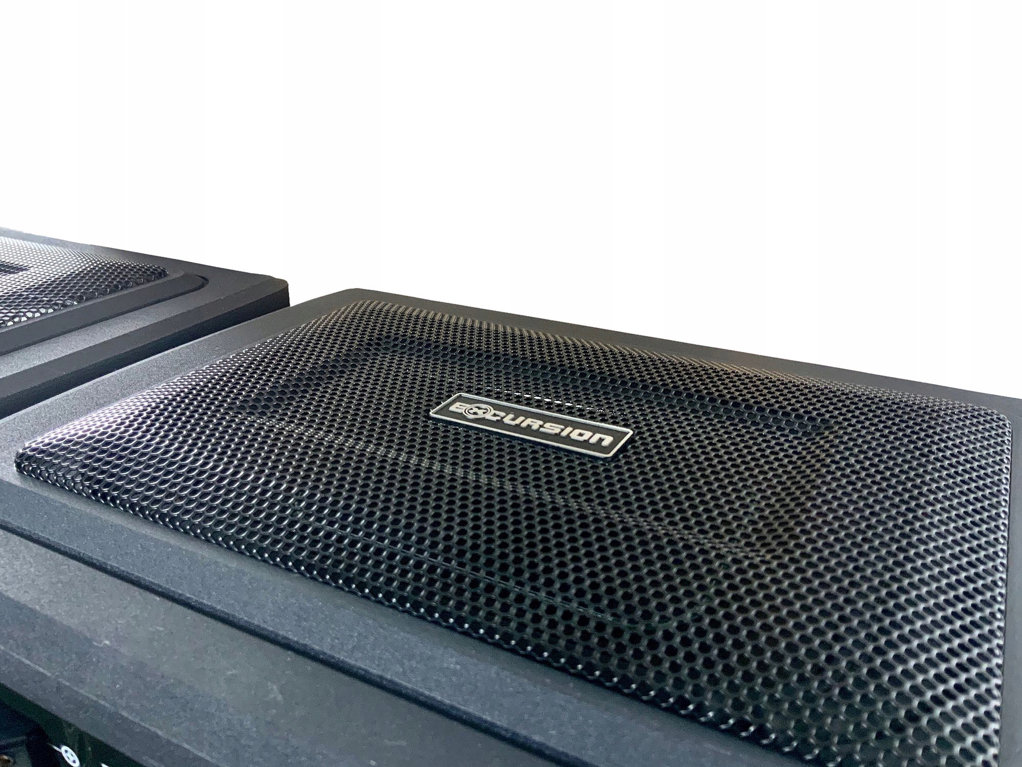 Subwoofer pod siedzenie 2 subwoofery Excursion Kod producenta Excursion PX-US79