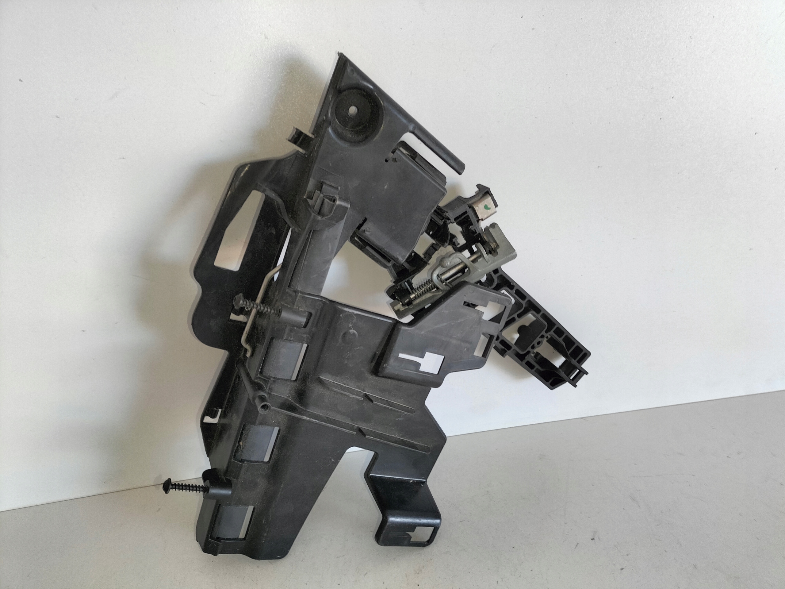 holder holder handles front left FORD FIESTA MK7 08