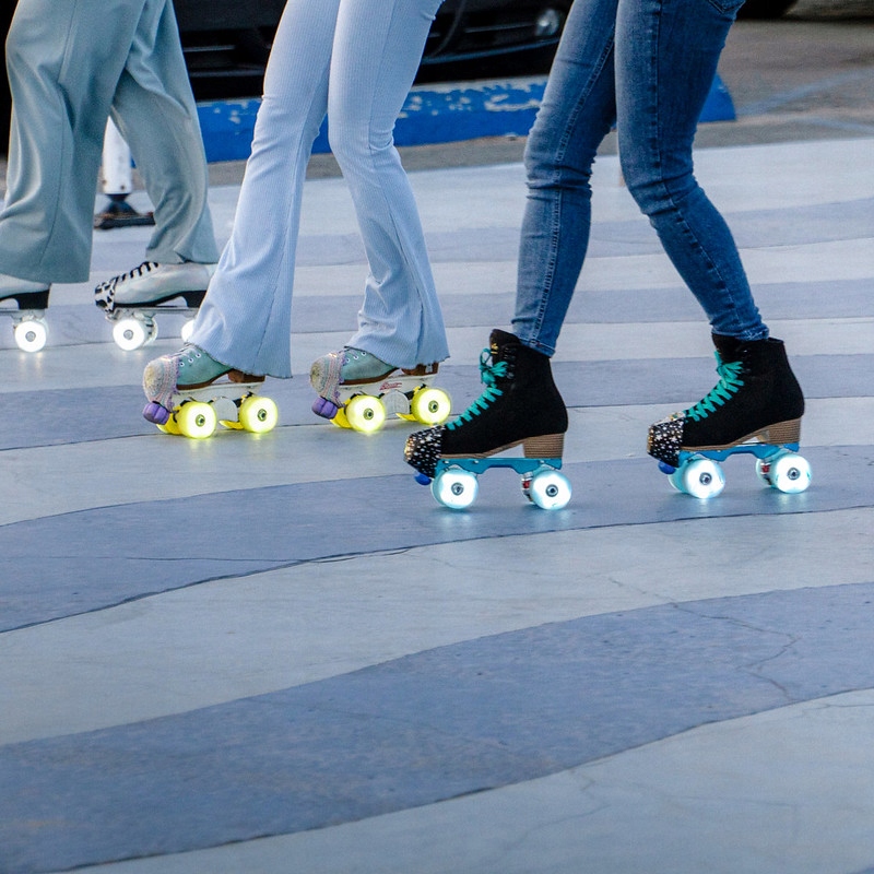 KOŁA ŚWIECĄCE DO ROLEK LUMINOUS CANARY 110MM Marka Luminous