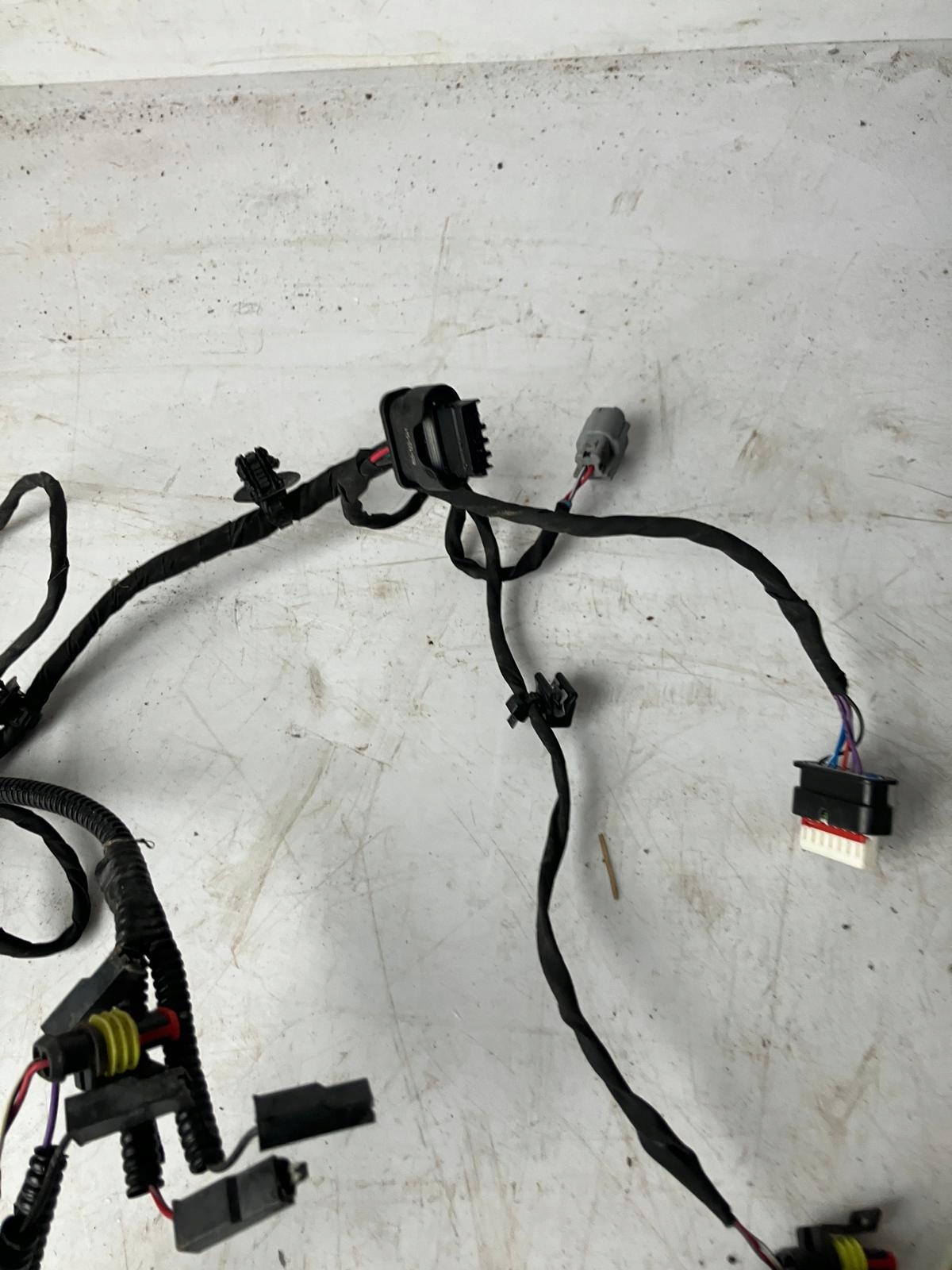 bundle supports of the front RADAR TESLA MODEL S 2035338-00