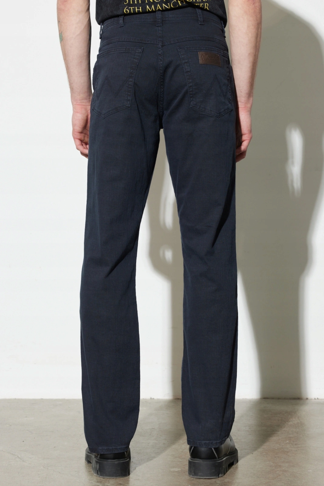 Pánské jednoduché kalhoty Wrangler Texas Navy 112388626 30/30