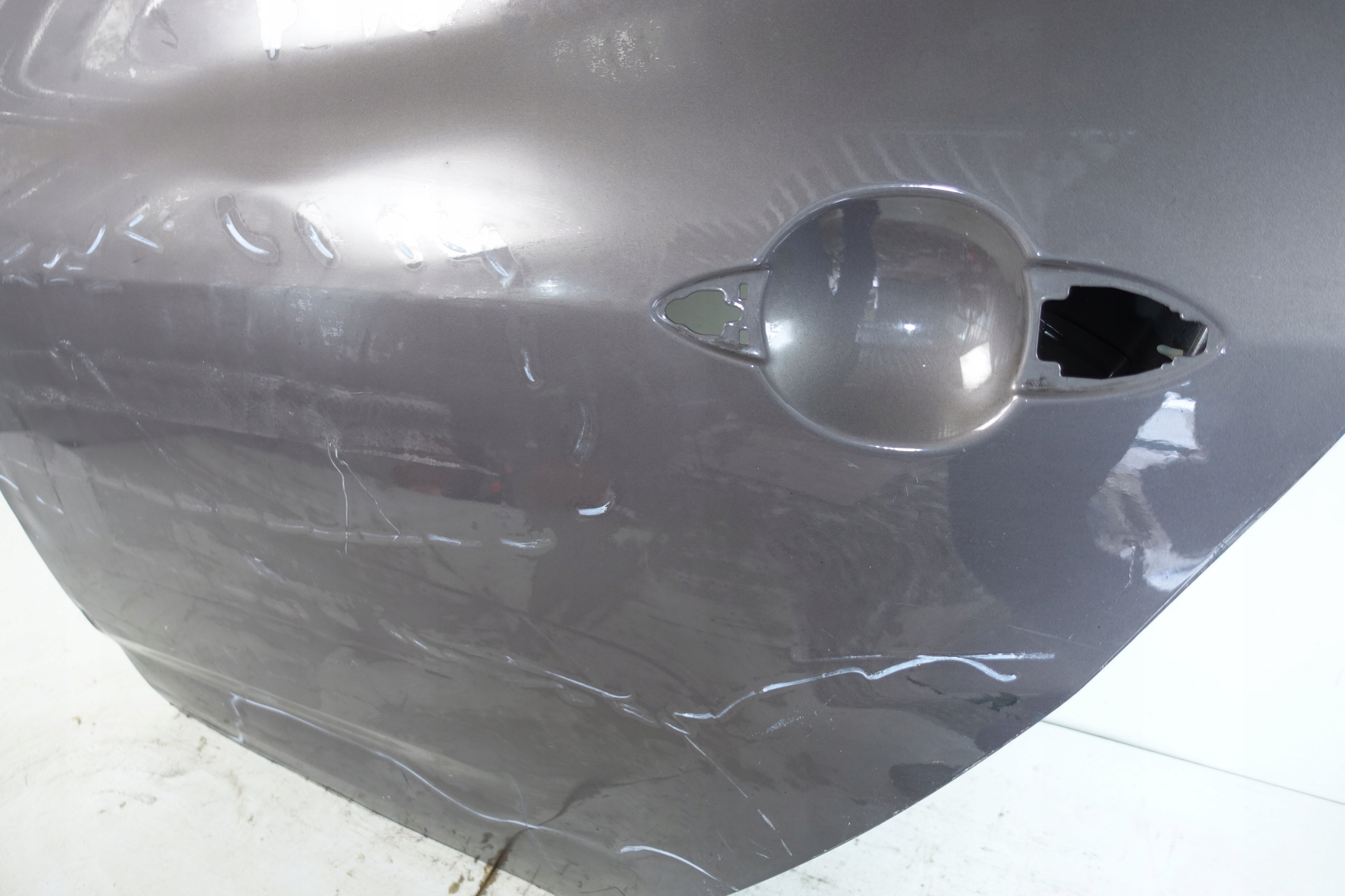 HYUNDAI IX20 2010- door left rear part left rear
