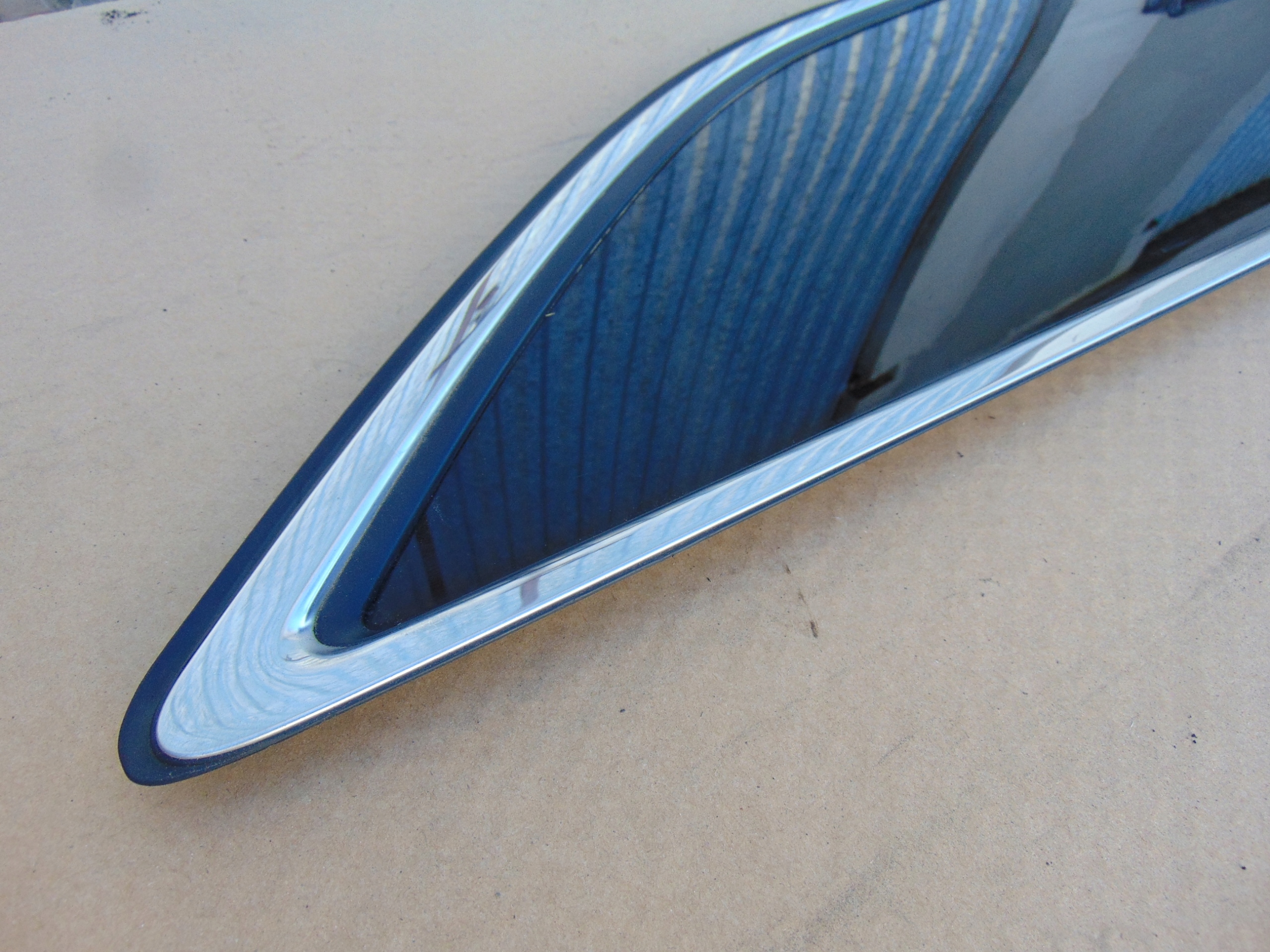 SZYBA LEWA PRAWA TYLNA TYŁ KAROSERYJNA FORD MONDEO MK5 Typ samochodu Samochody osobowe