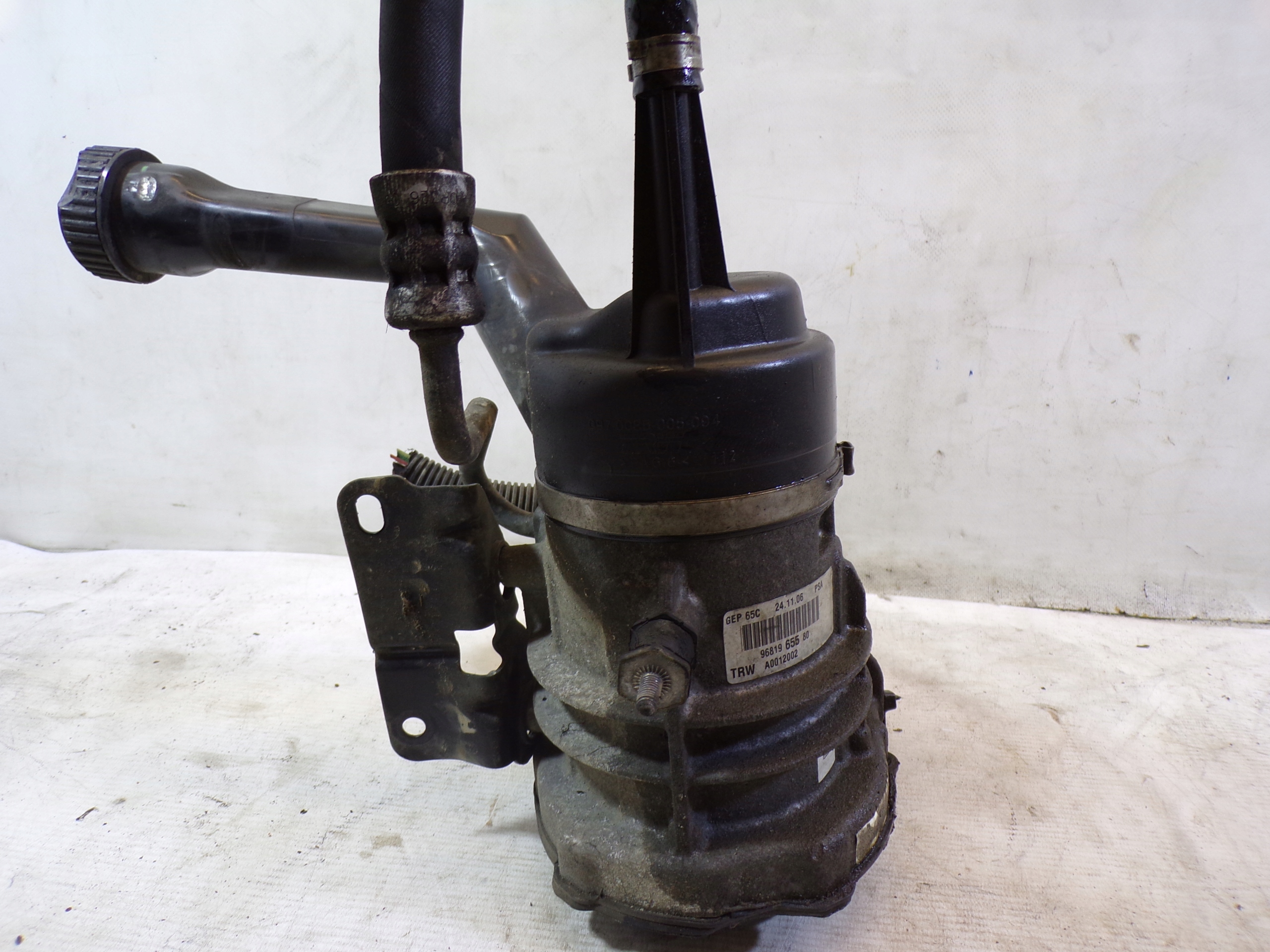 pompa servosterzo CITROEN C4 GRAND PICASSO 9681965580