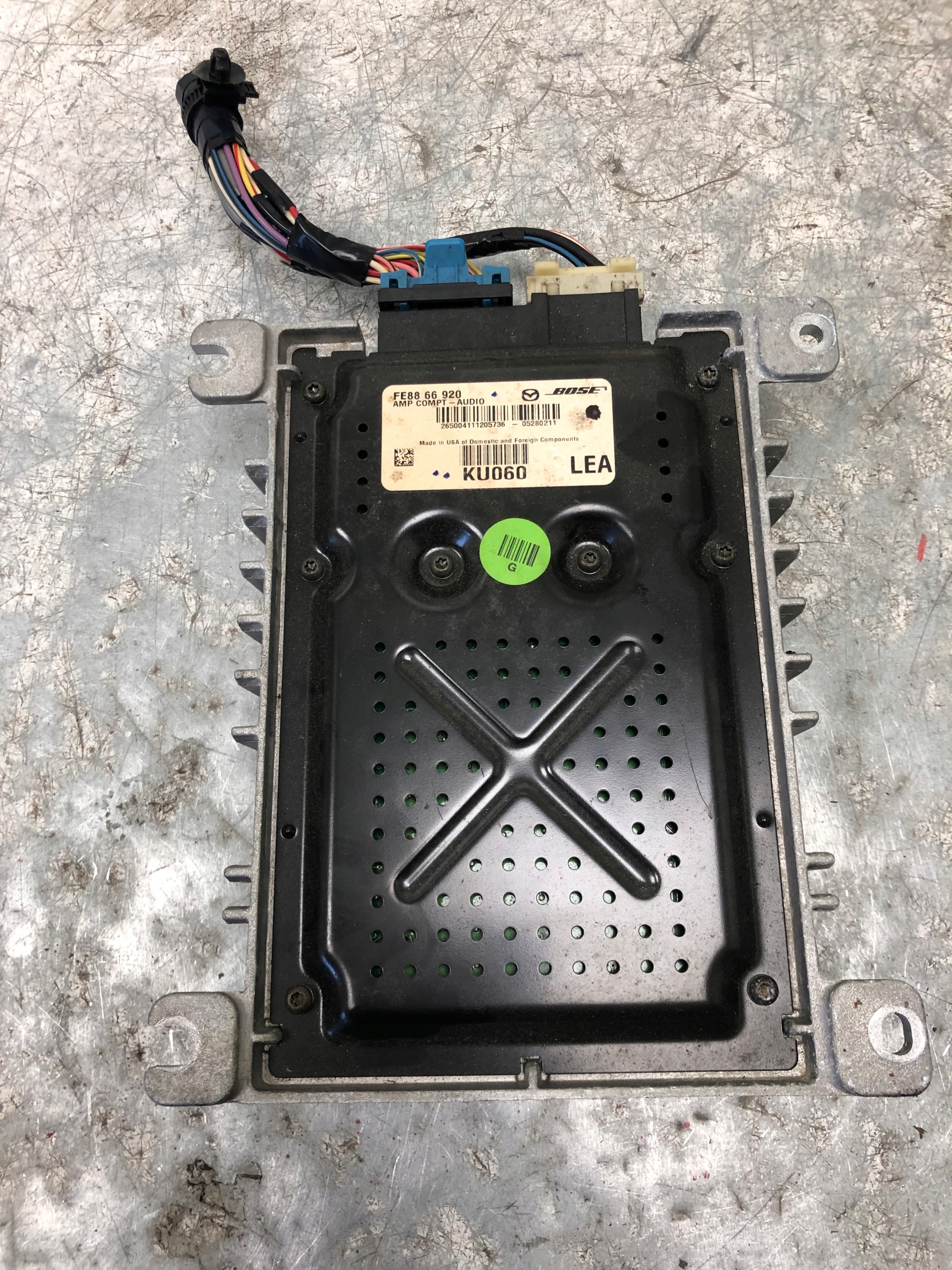 amplifier BOSE MAZDA RX-8 FE8866920