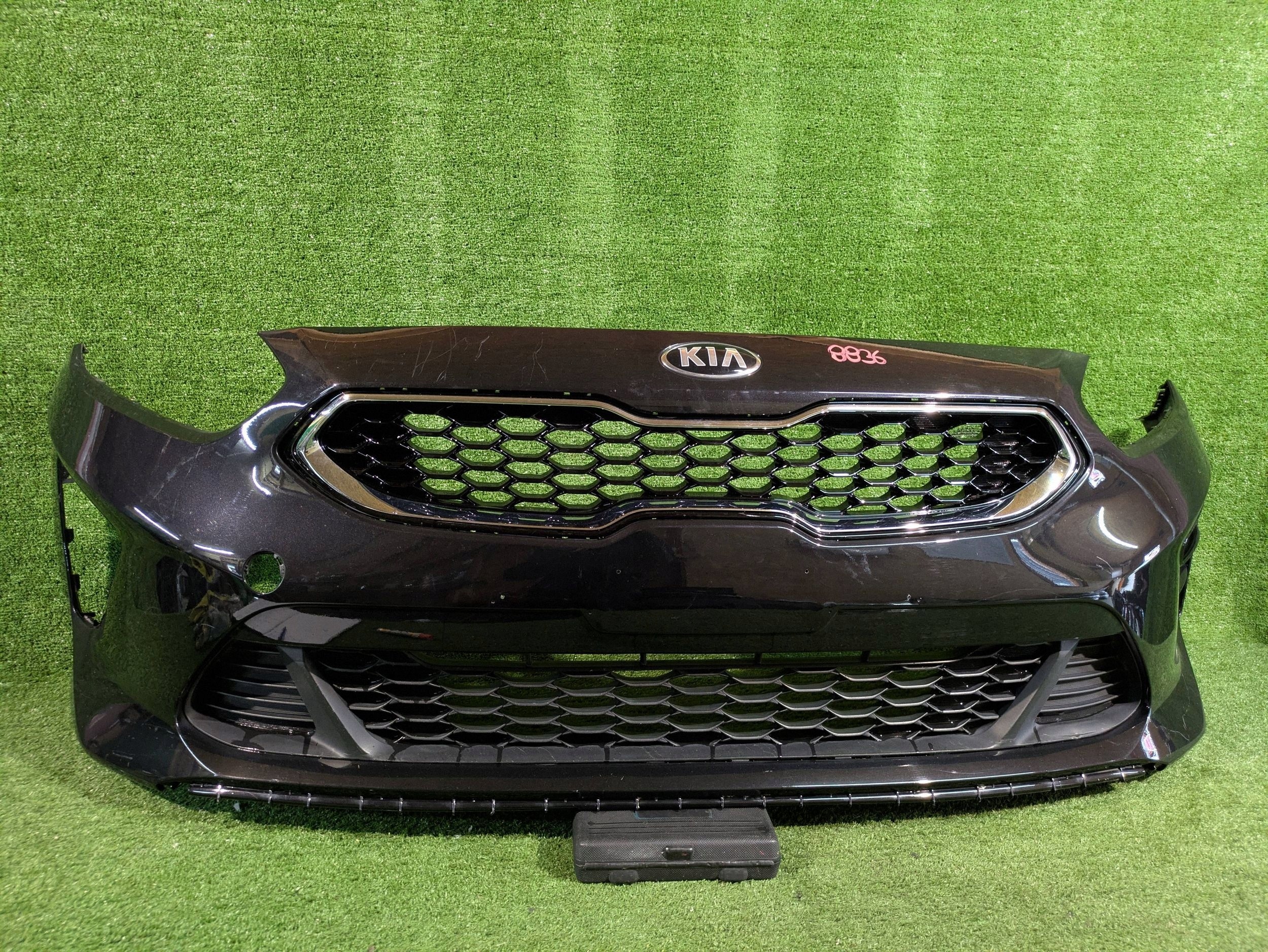 front bumper front KIA CEED III 17- NR.Z8836