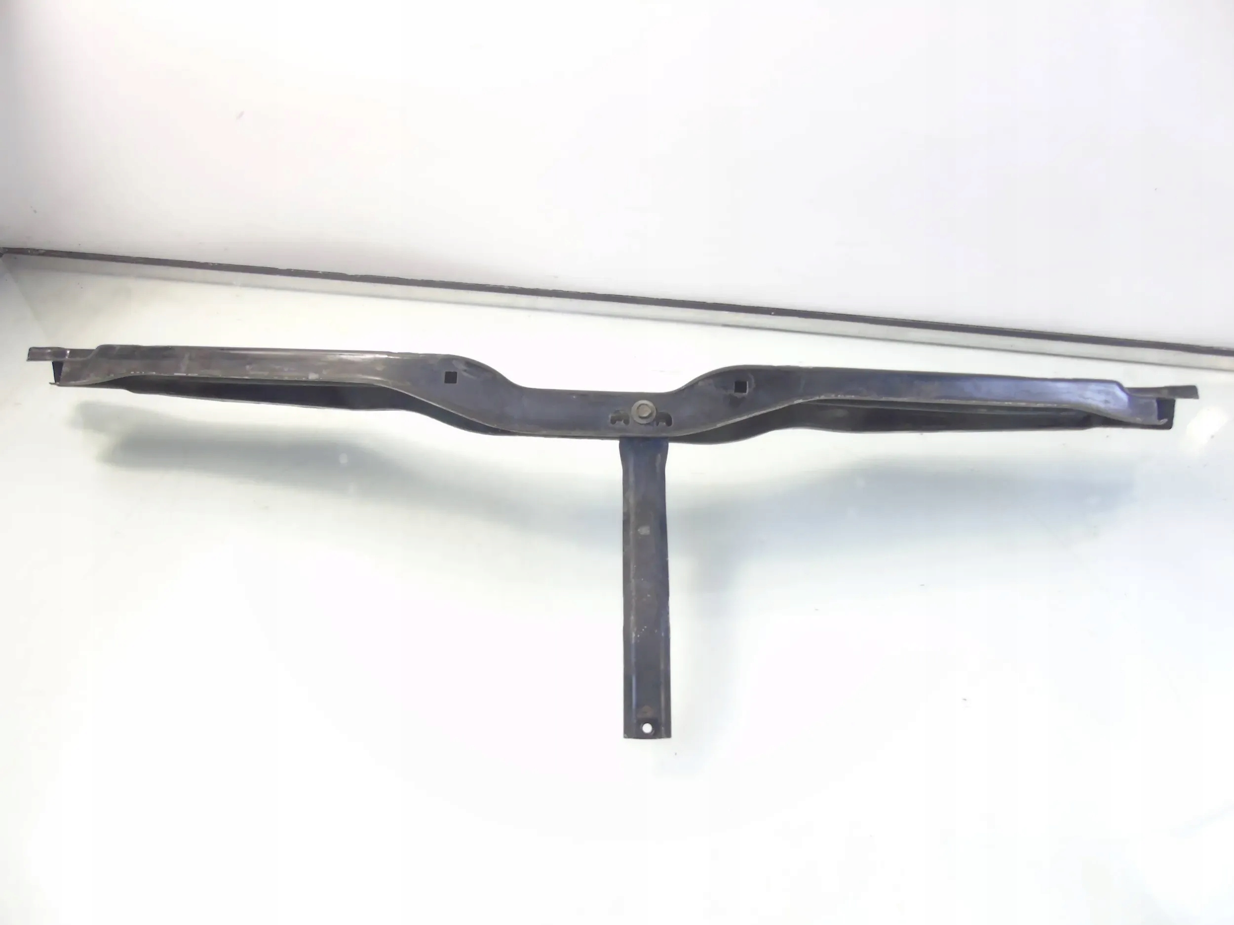 PAS PRZEDNI GÓRNY WZMOCNIENIE OPEL ZAFIRA C