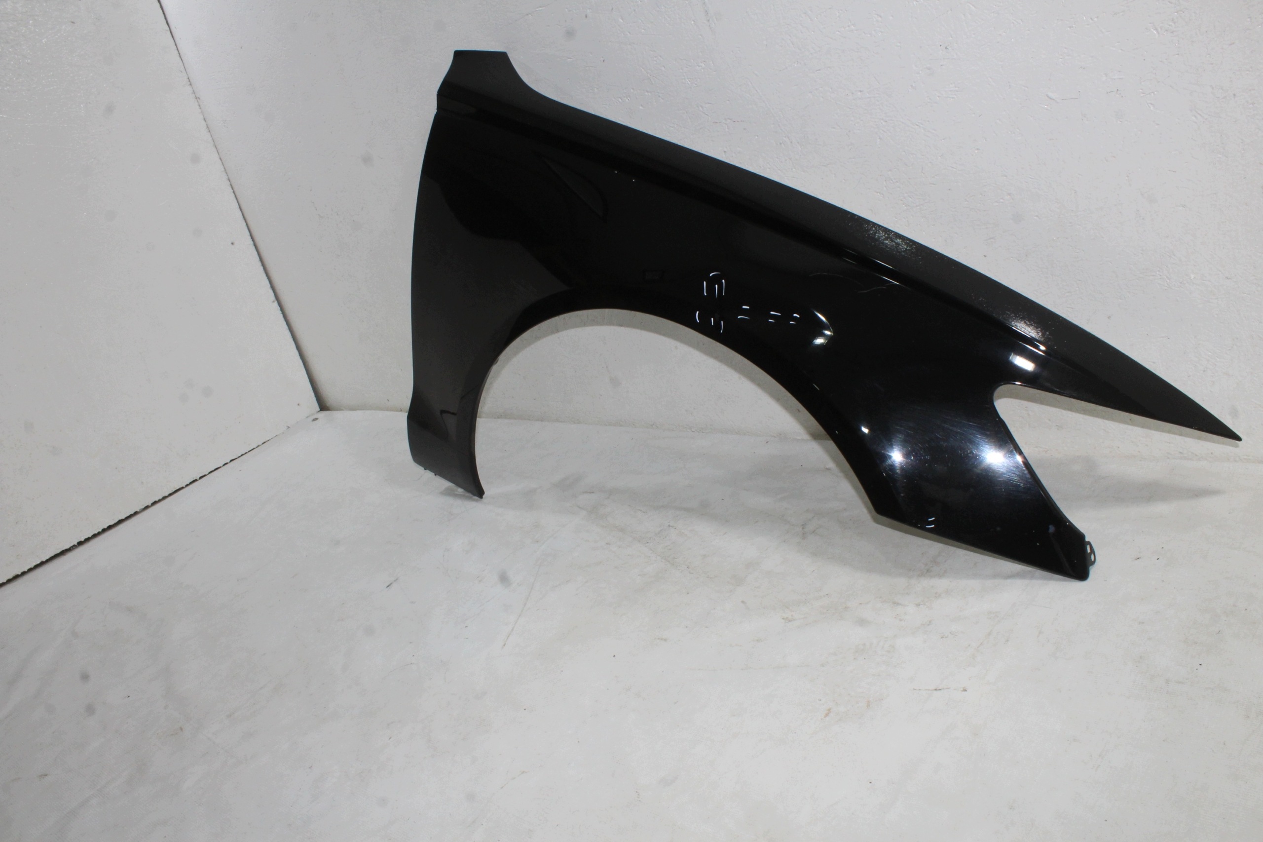Audi A6 C7 4G fender right front front LY9B