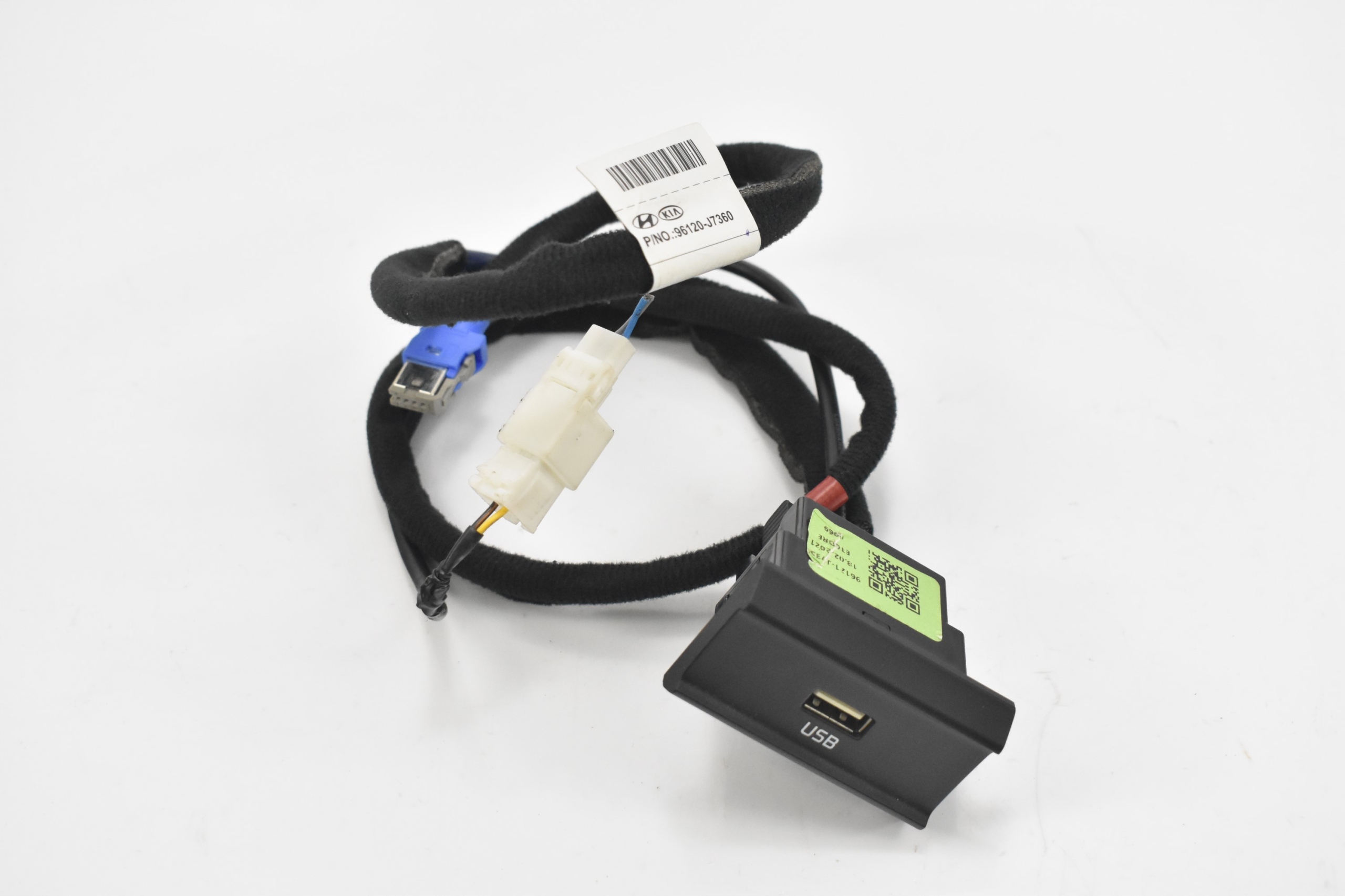 PANEL GNIAZDO PORT USB PRZEWÓD 96121J7350 KIA XCEED CEED III 96121