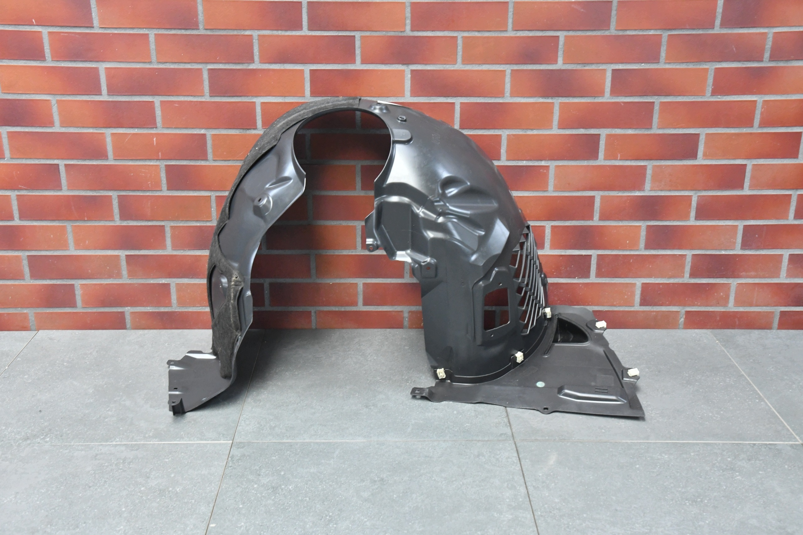mudguard left front front cover BMW X2 U10 m-packet 421km