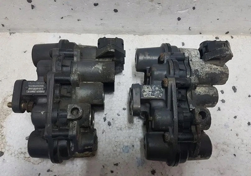 ШЕСТИСТОРОННИЙ КЛАПАН ОСЬМИНОГ DAF 105 XF 85 CF