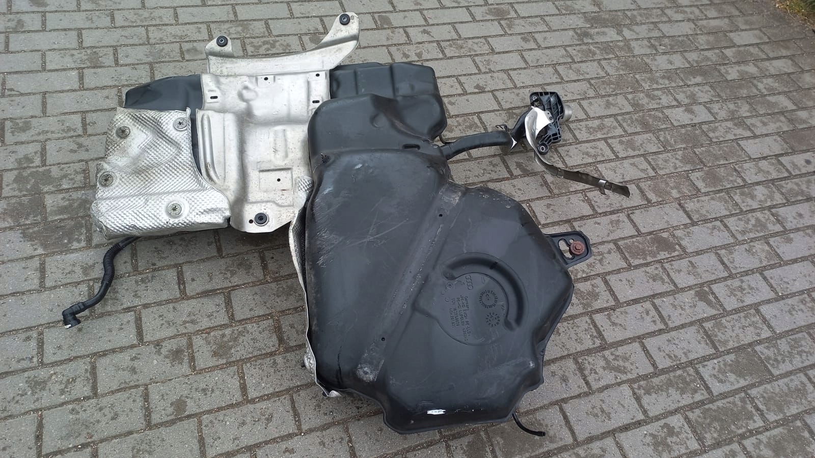 IDEALNY TANK AUDI S7 C7 4.0TFSI LIFT 1