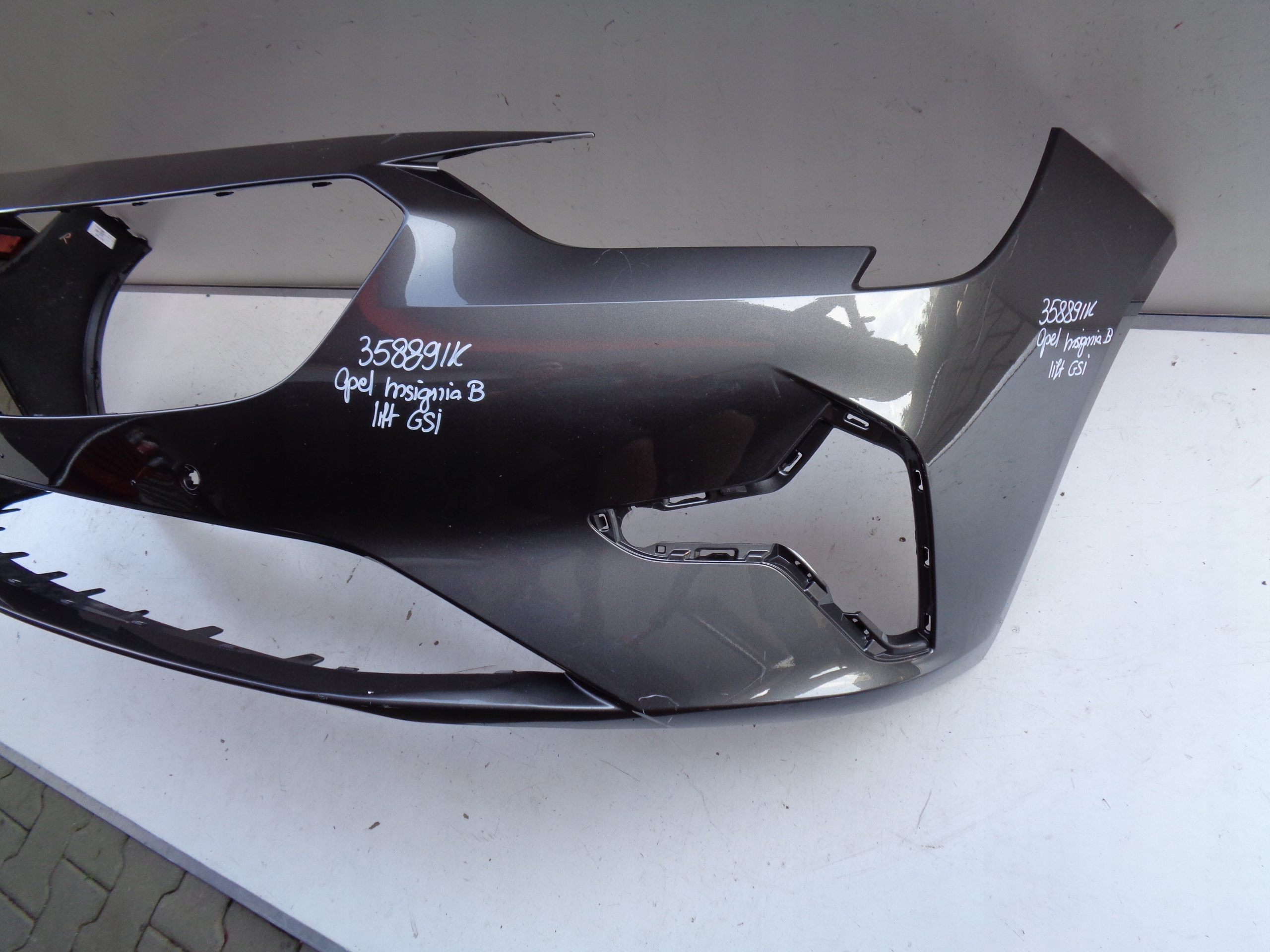 FRONTSTOSSSTANGE OPEL INSIGNIA B 20- LIFT NR 35889