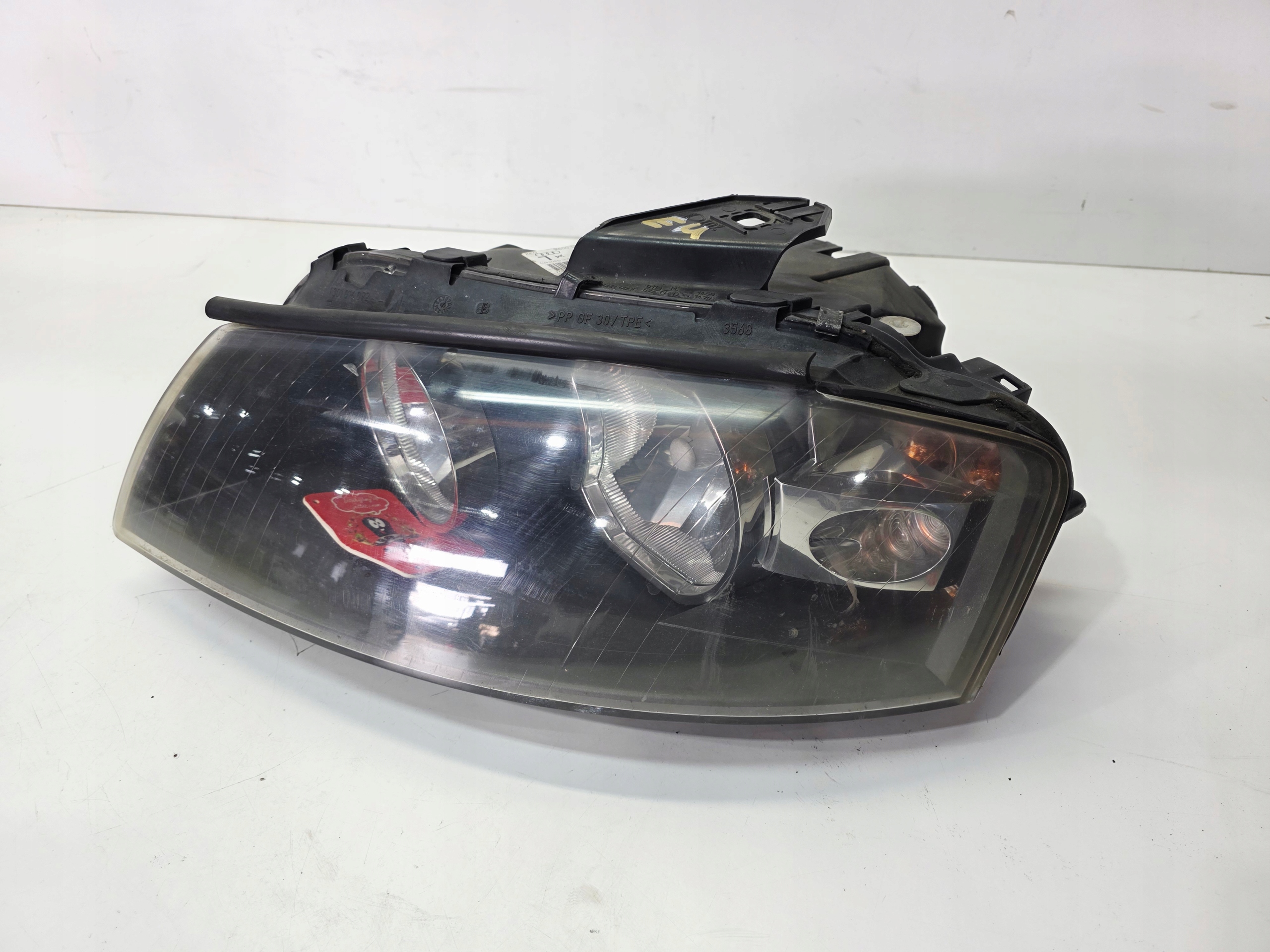 REFLEKTOR light left front EUROPA AUDI A3 8P DUZY grill 8P0941003K 85/25