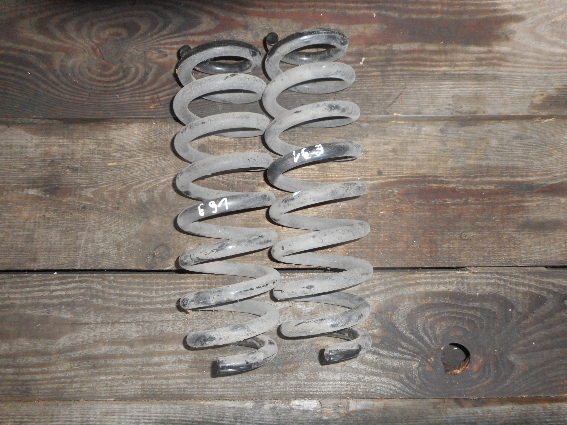 SPREZYNA TYŁ BMW E91 2.0D