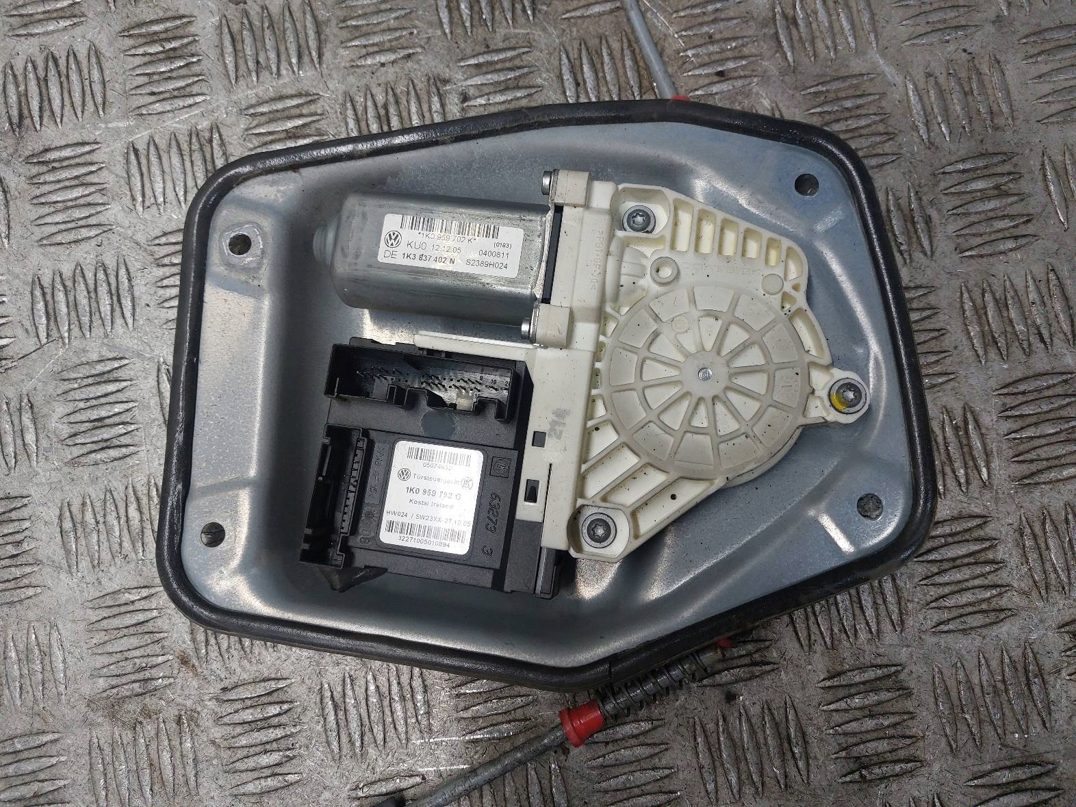 mechanism window regulator right front electrical VW GOLF V 1K0959792G