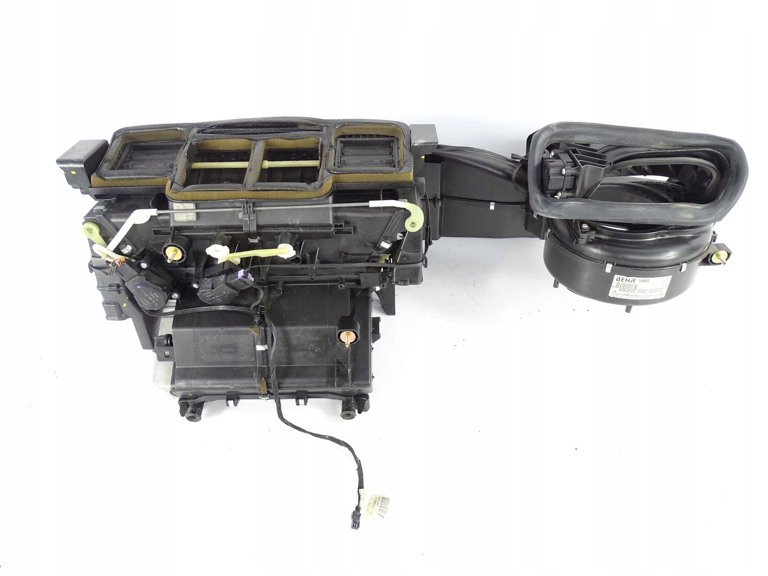 Mercedes C Class W203 обігрівач EU A2038300362