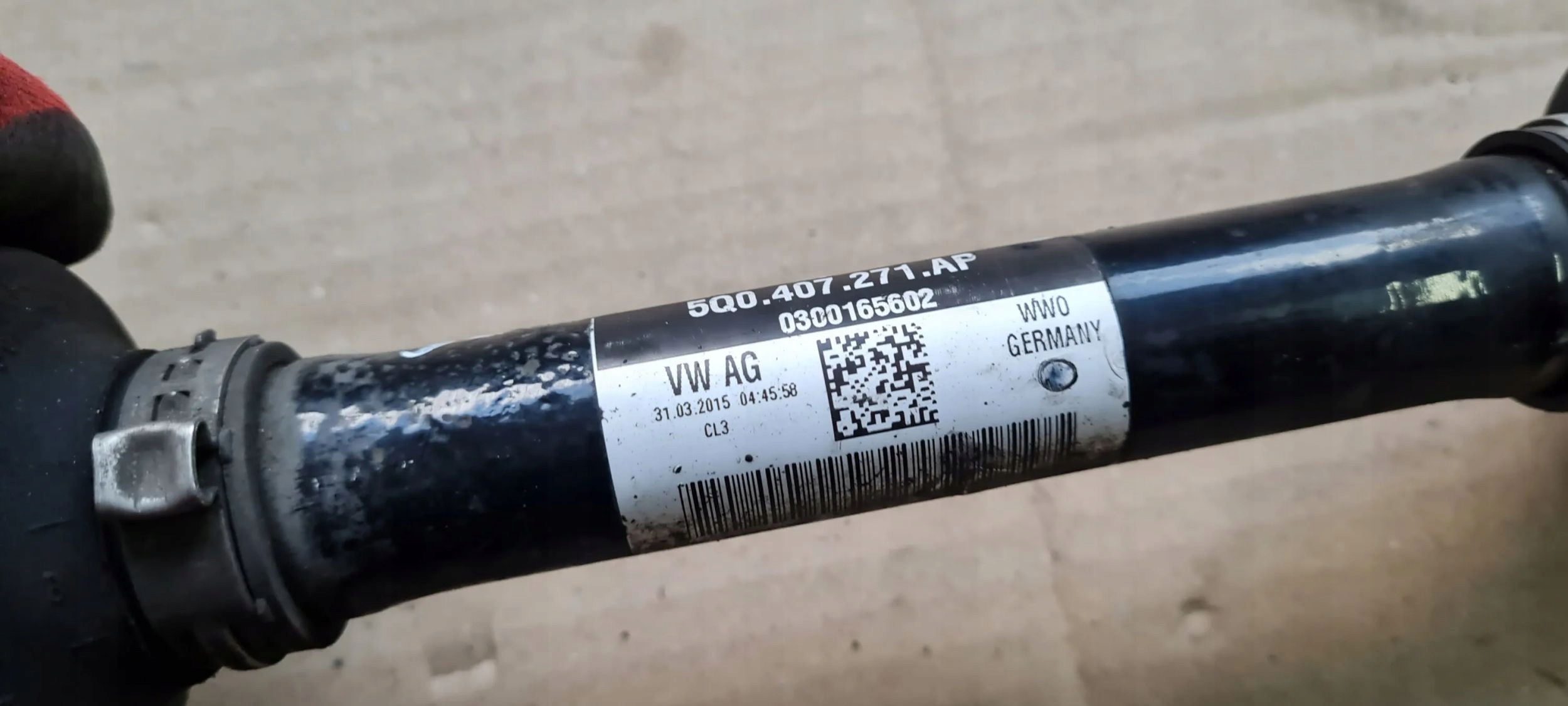 S3 8V sedan A3 semi-axis front front left 2.0 TFSI 5Q0407271AP