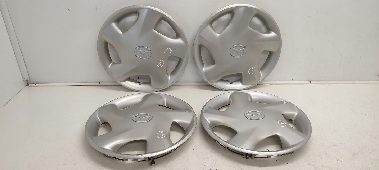 Radklppen 13" cali Mazda