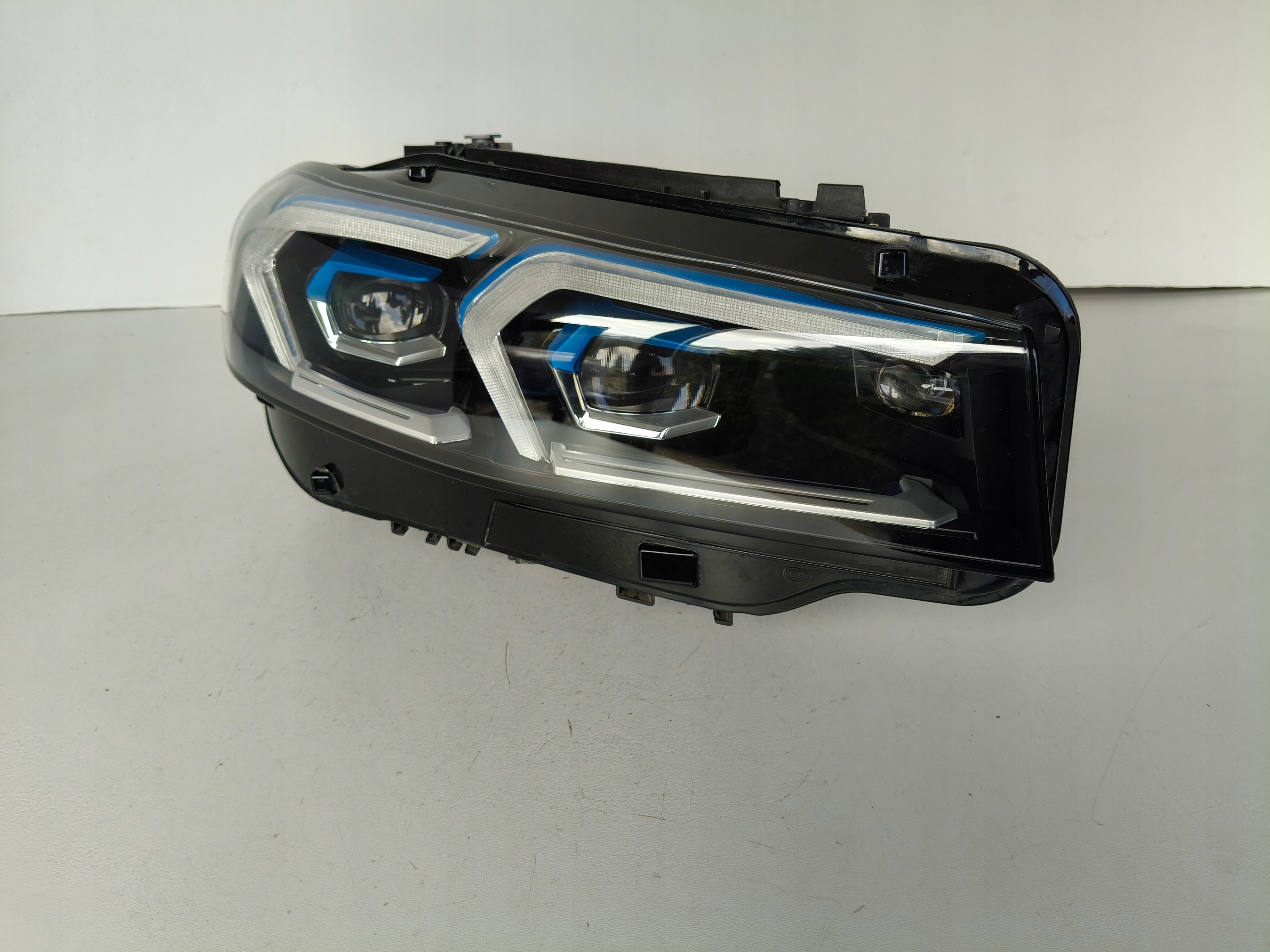 light right REFLEKTOR BMW 3 G20 G21 LIFT FULL LED blue