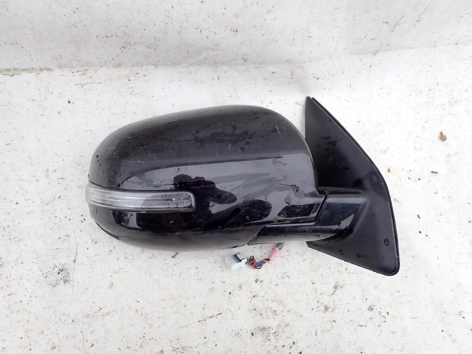 MITSUBISHI ASX and 1 10-22 mirror front front right
