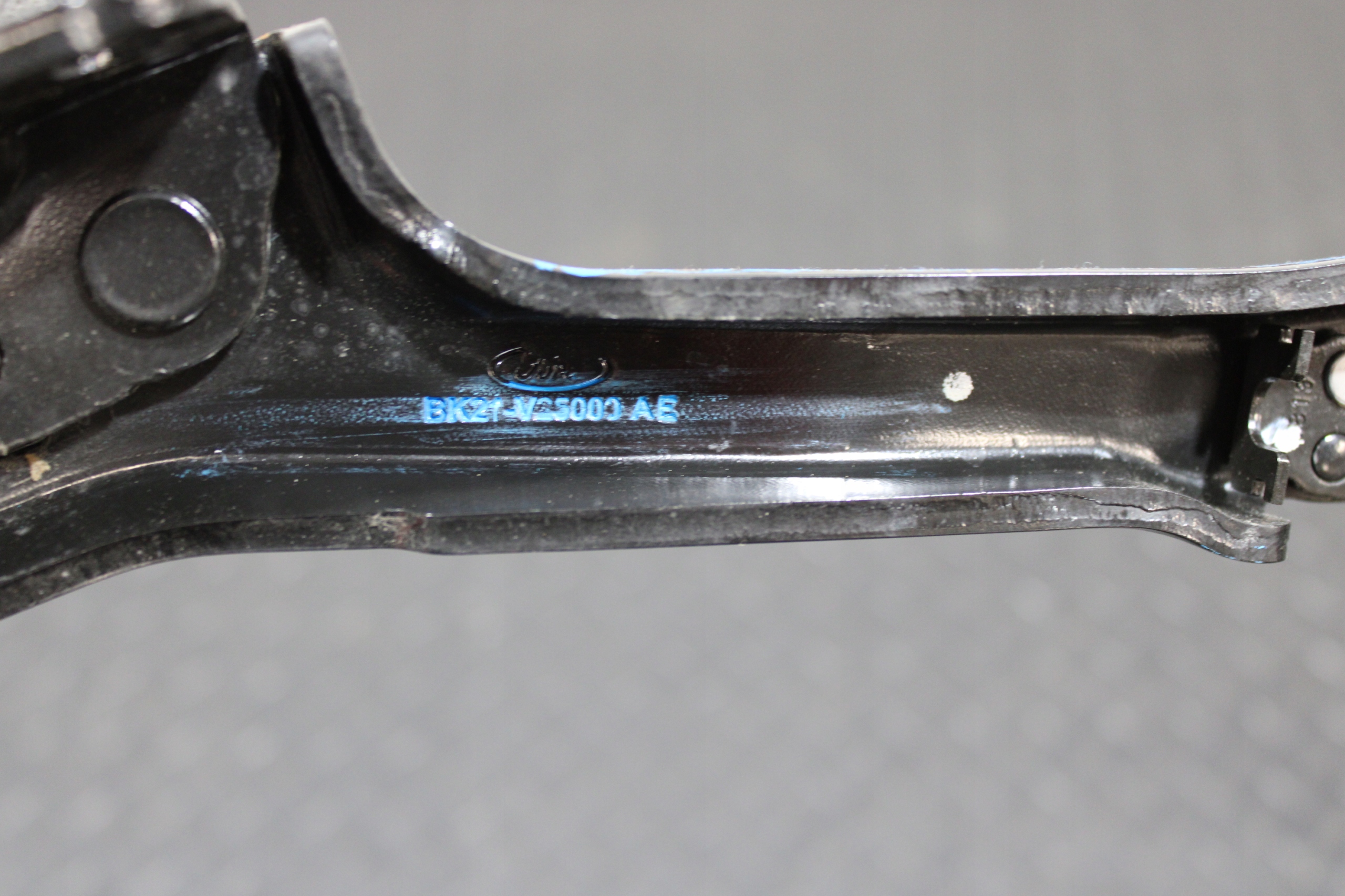 roll door left rear part FORD TRANSIT CUSTOM BK21-V25001-AE