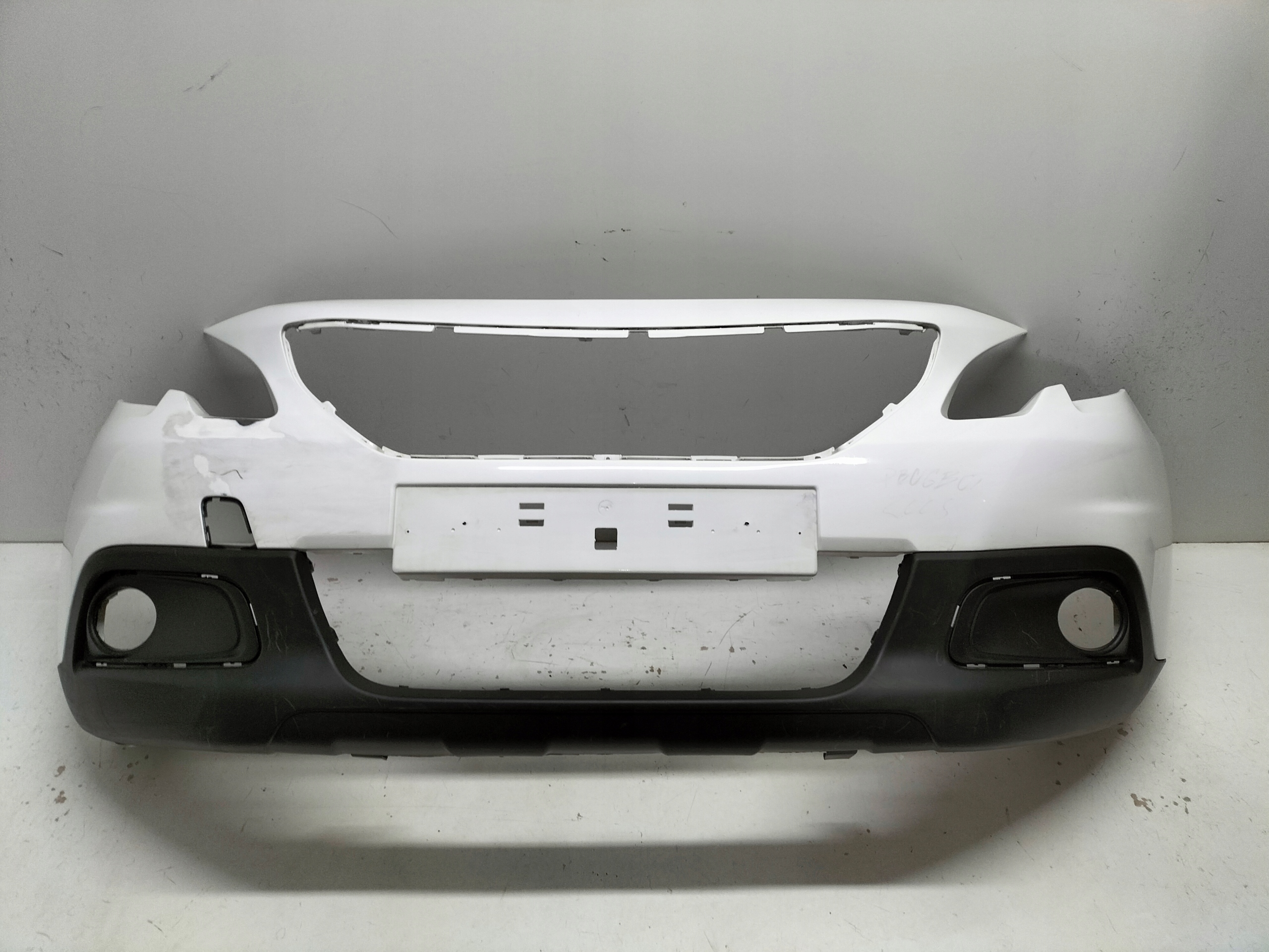 front bumper front PEUGEOT 2008 LIFT 16