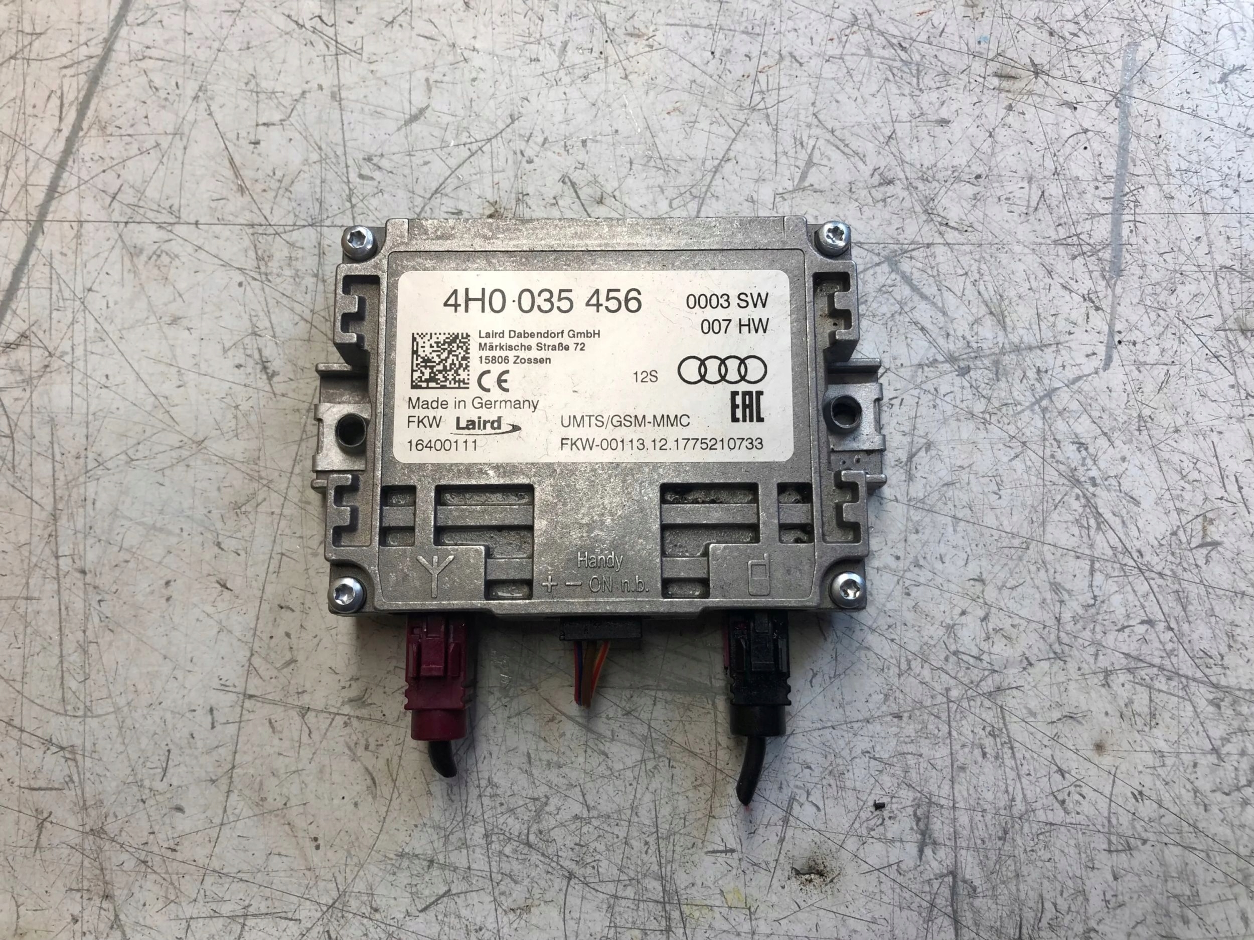 antenna amplifier PASSAT B8 4H0035456