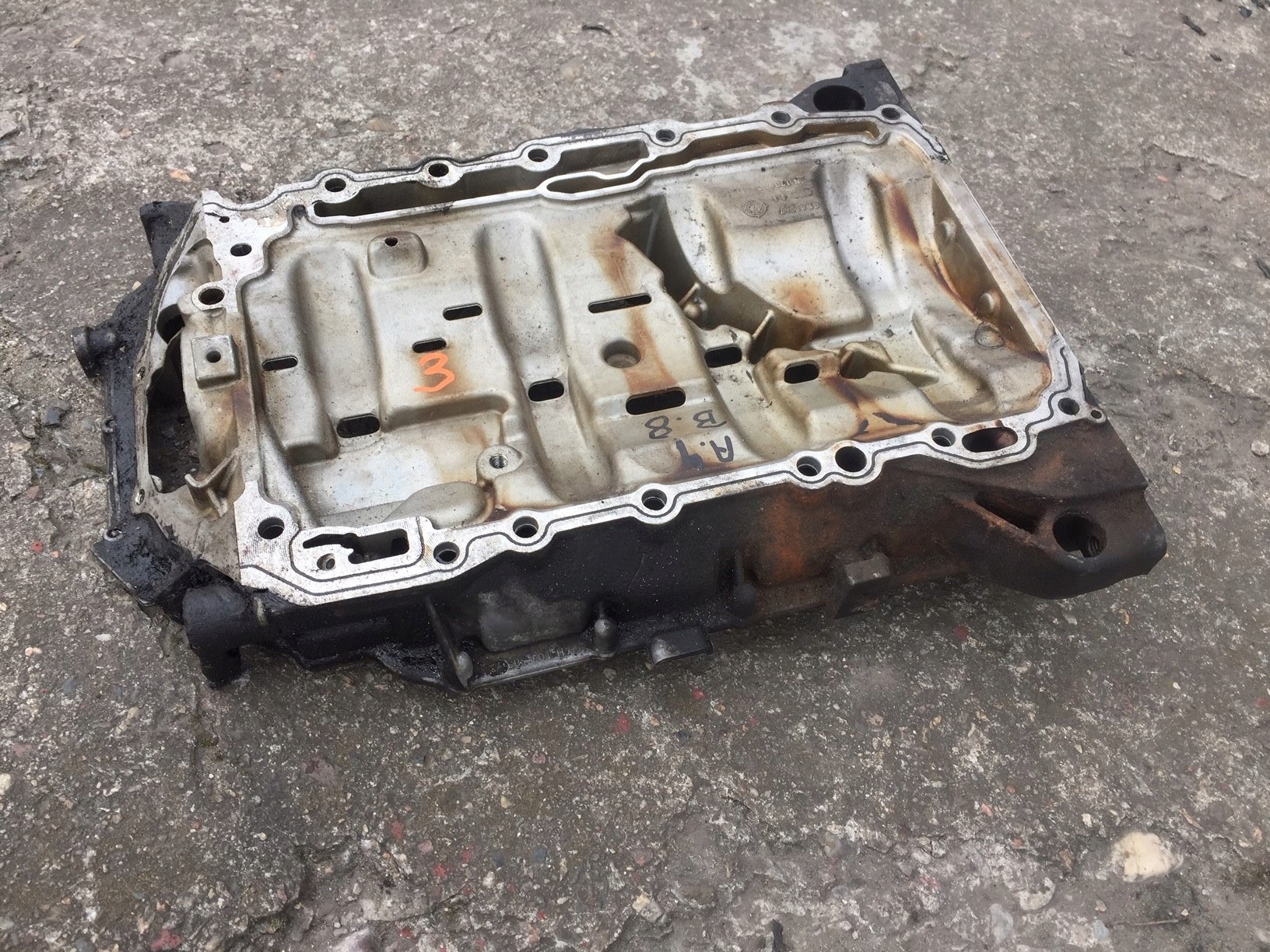 AUDI A4 A5 1.8 2.0 TFSI Coppa olio 06H103603S