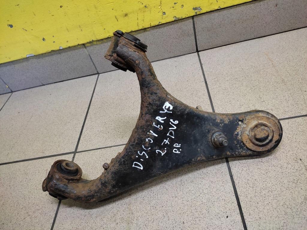 LAND ROVER DISCOVERY III 2.7 V6 arm right front