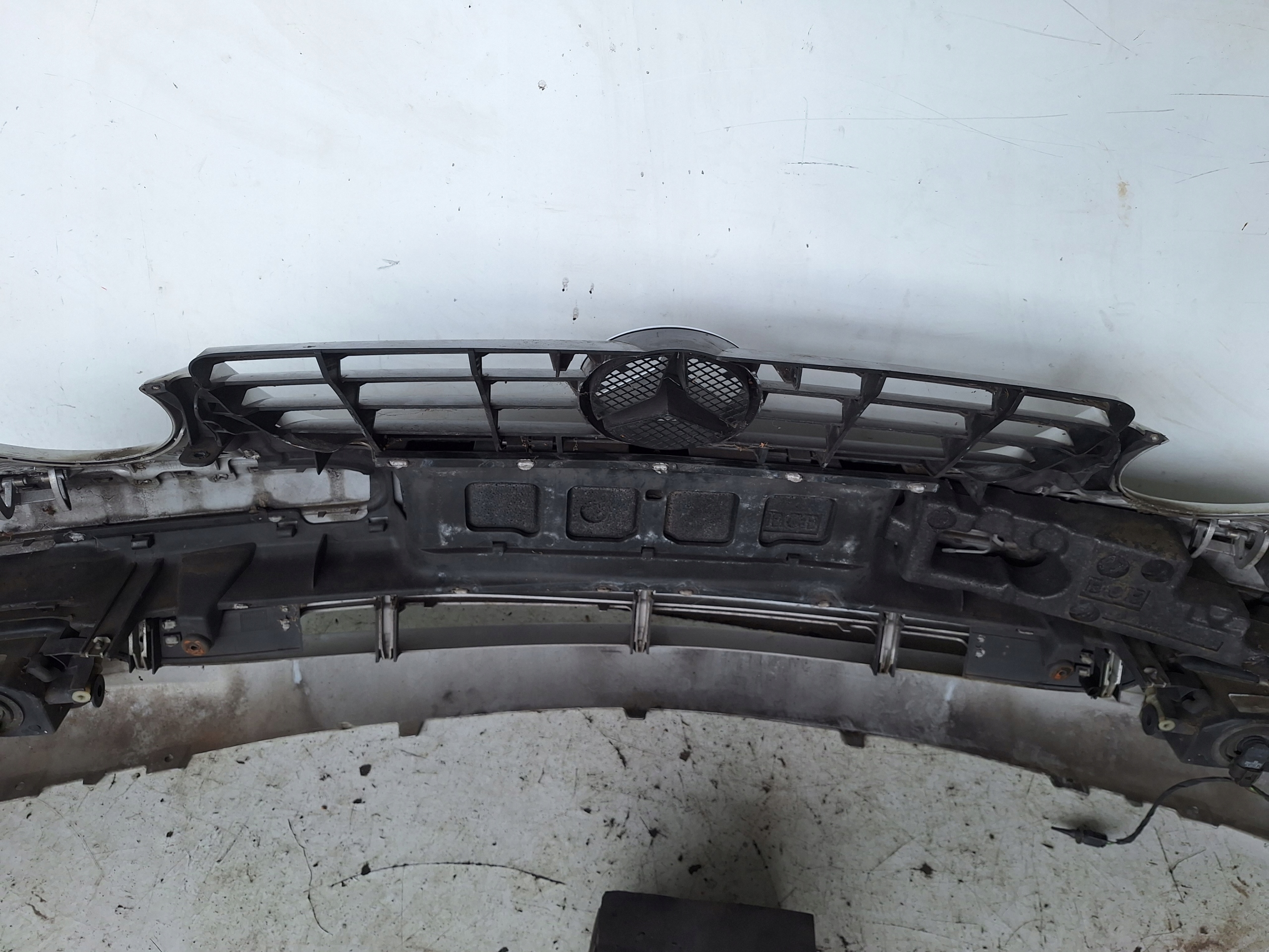 MERCEDES CLK W209 02-06 bumper XENON