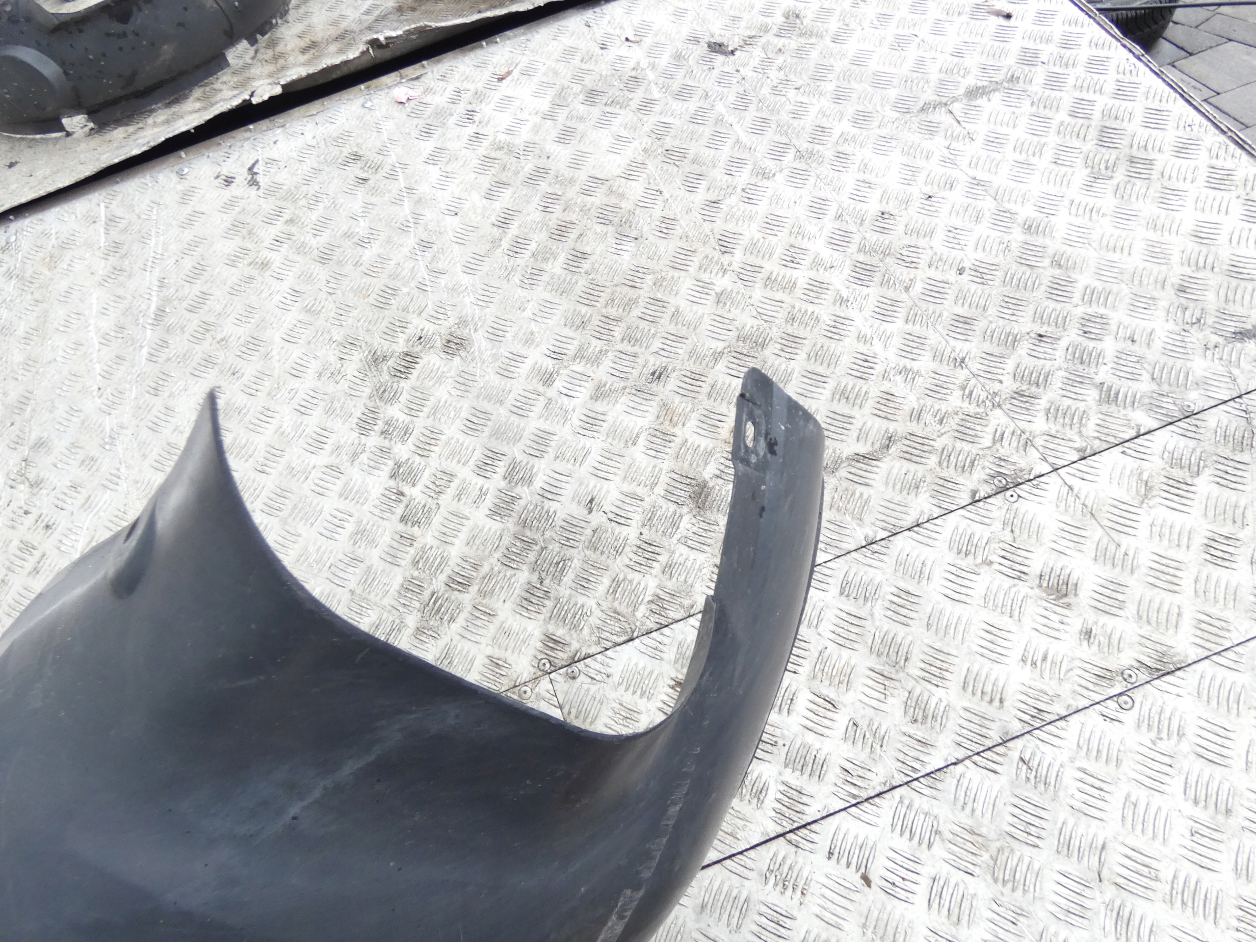 mudguard right front part rear PEUGEOT 206 CC 98-09 9630739580